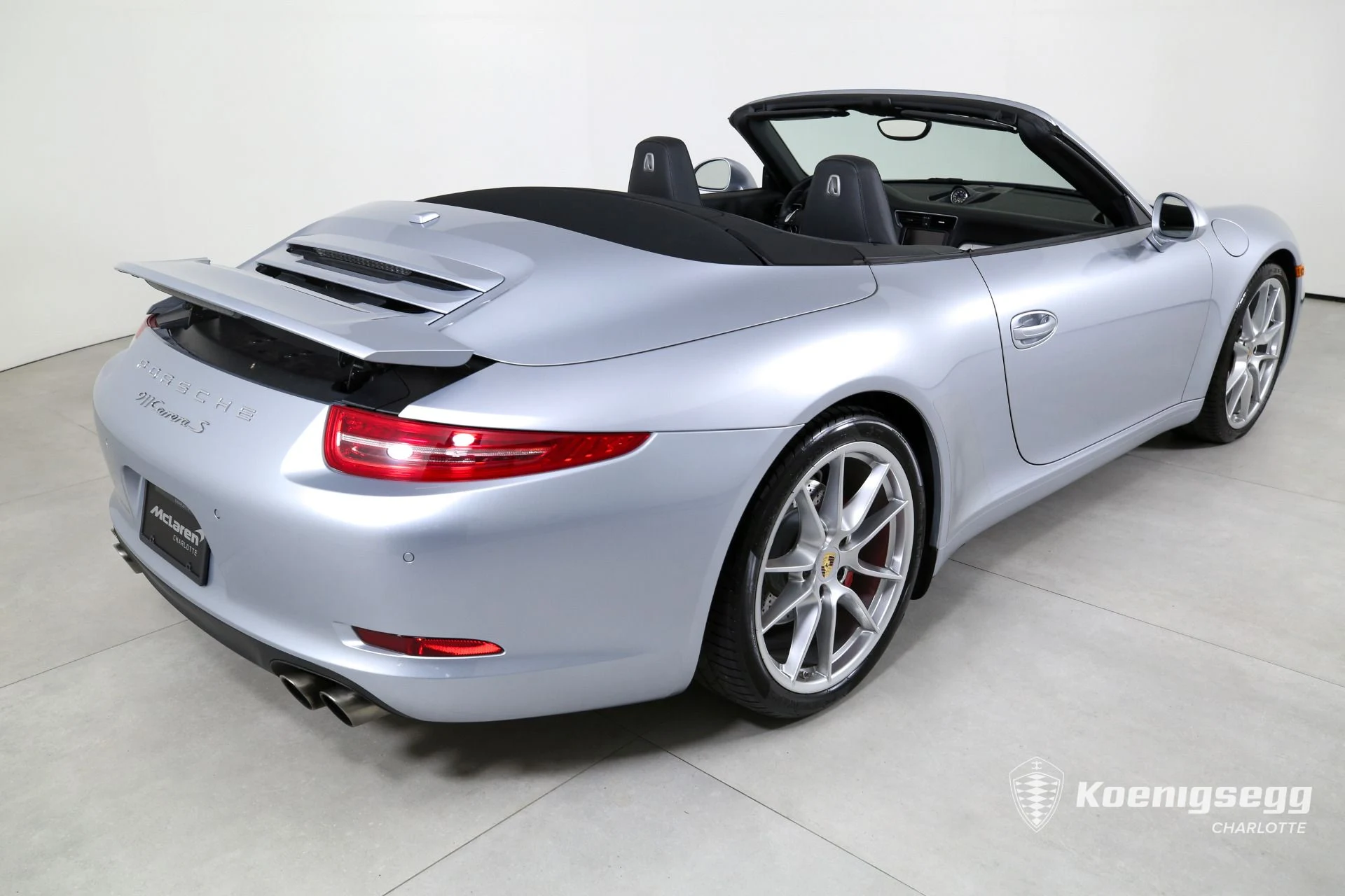 mph008_2042946622_Used_2015_Porsche_911_Carrera_S_1706289966_6bf68ffaad