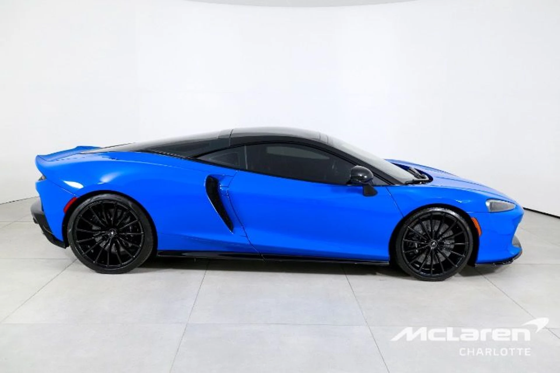 mph008_2046570394_Used_2020_Mc_Laren_GT_8c3738bb3b