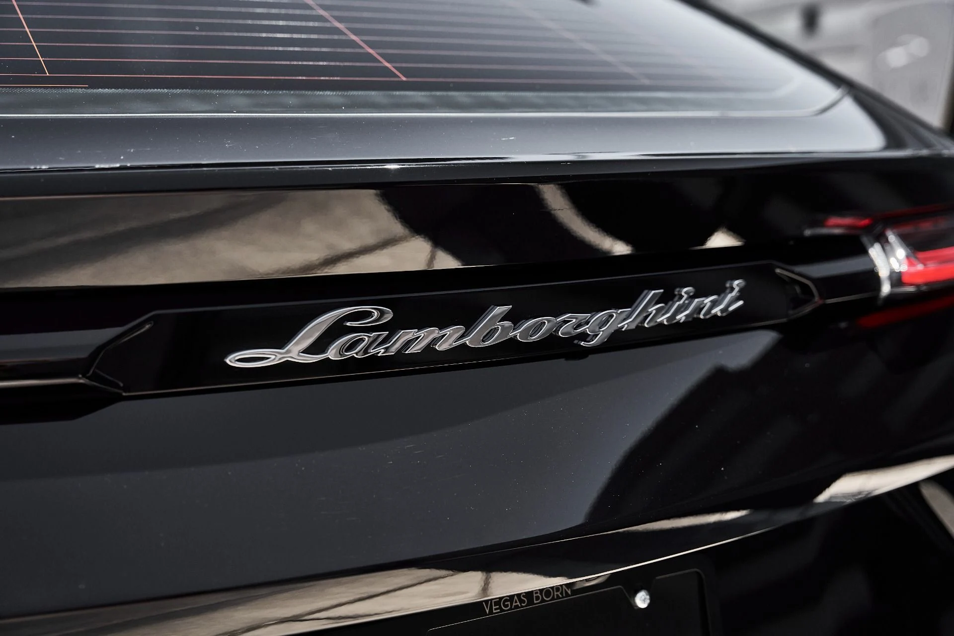 mph008_2047011388_Used_2023_Lamborghini_Urus_S_1781228770_a8f0fb94b5