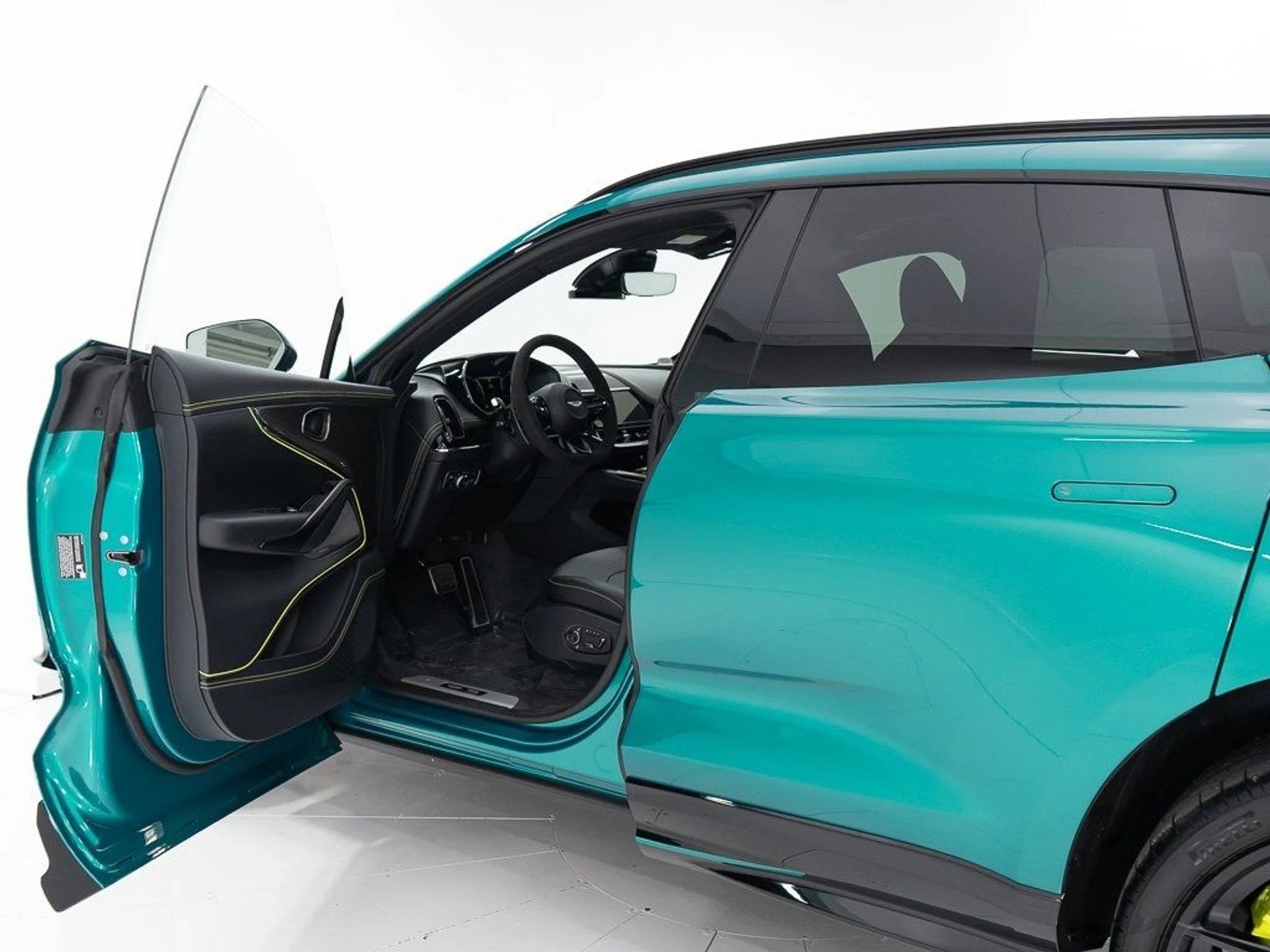 mph008_2049699472_b5ecc2ebc6dd69ae5bbc992839441925_5a6e6e92a8