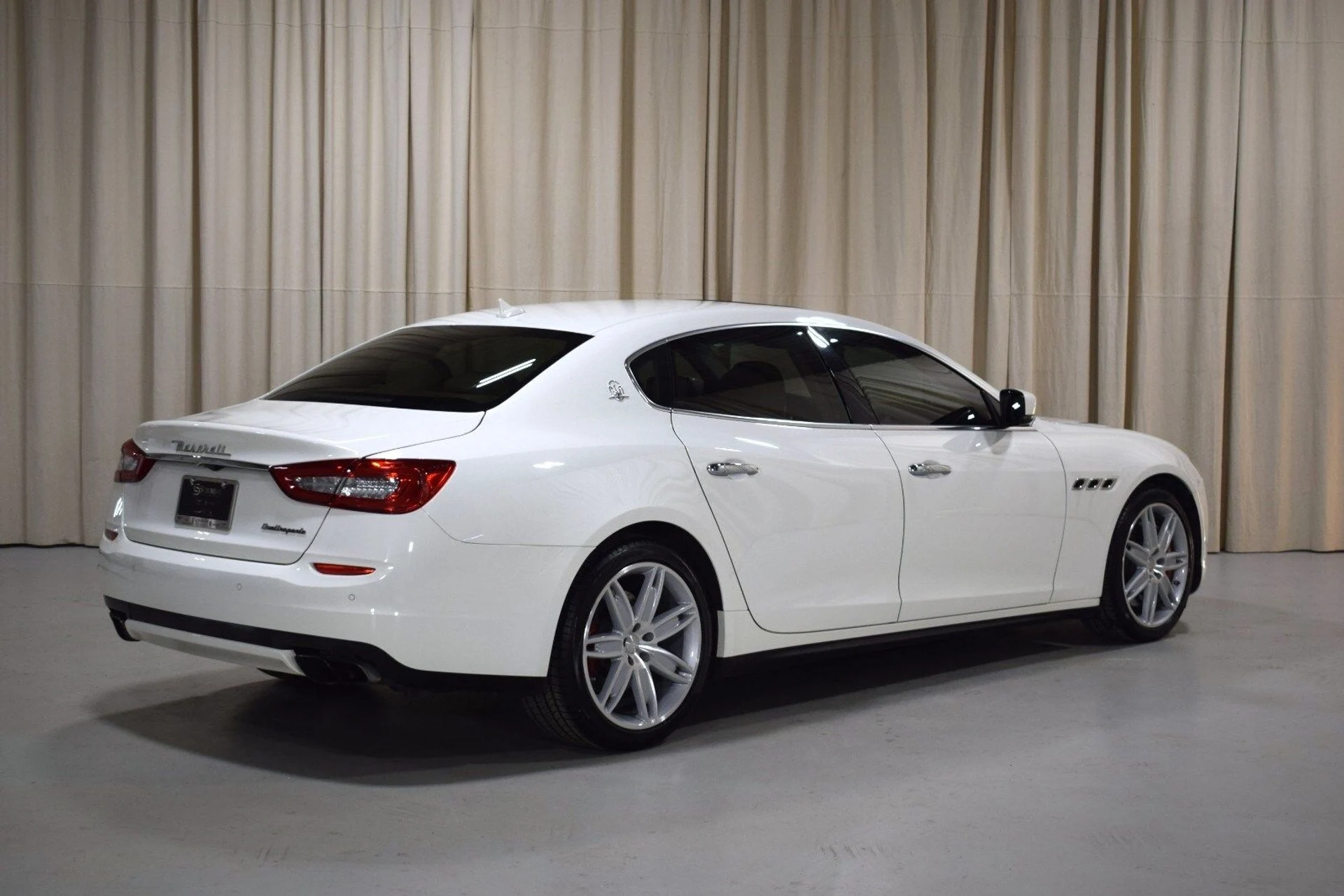 mph008_2058088412_3425567f676a583437332a69ef0c47c9x_0f5ee20ab9