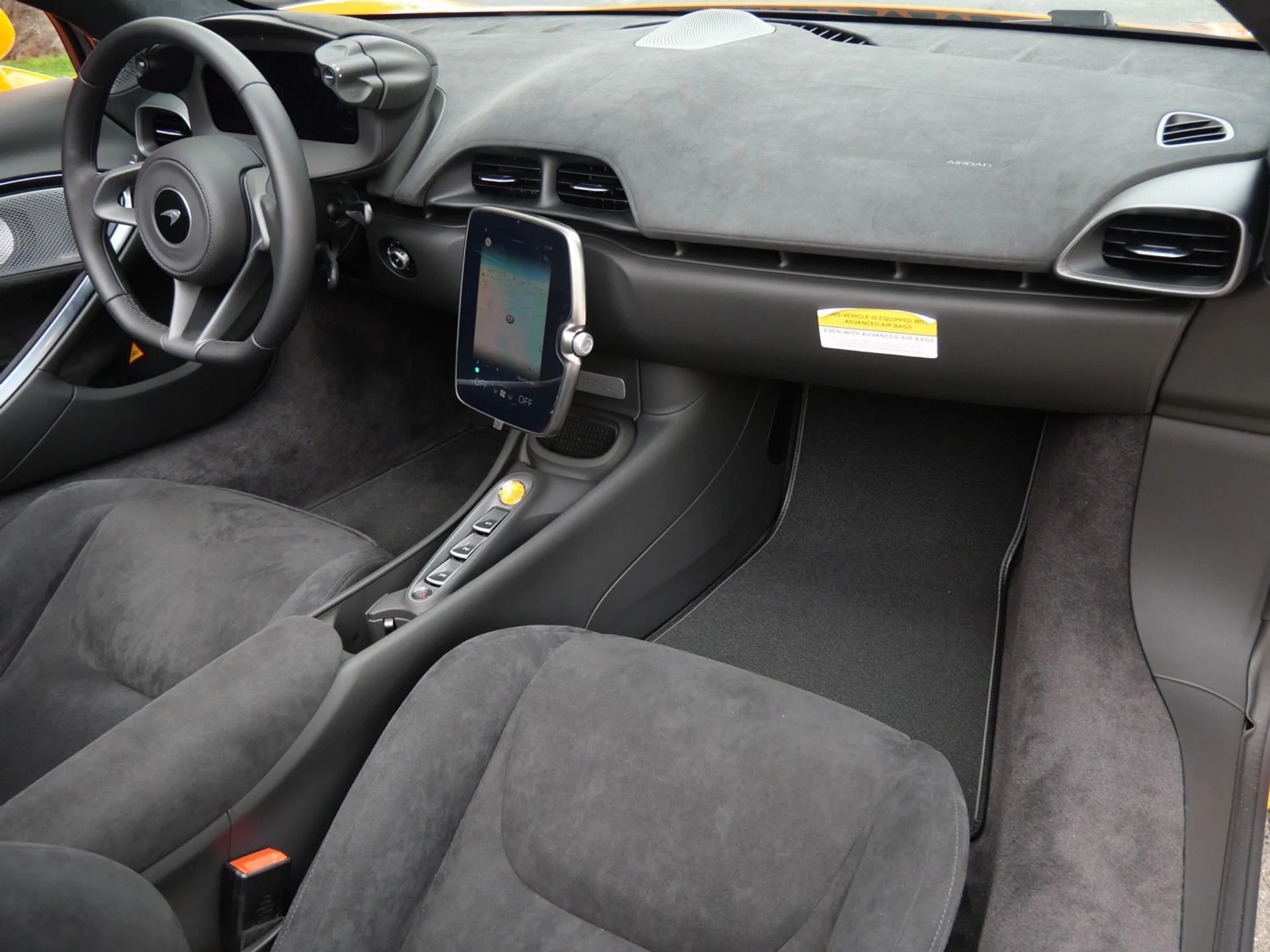 mph008_2065628962_5ab1fecc7dbd0bad83f8709ad18c294fx_bb42f74fc8