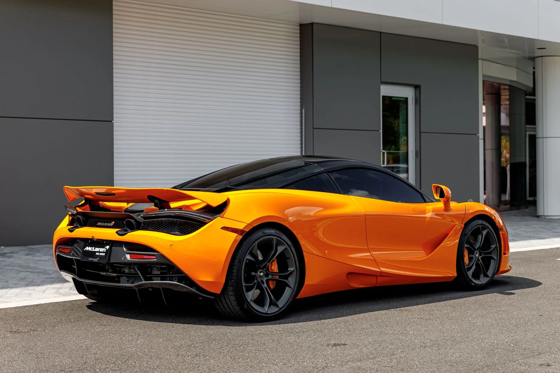 mph008_2069838839_60_p9_l_4b9afc2ddc