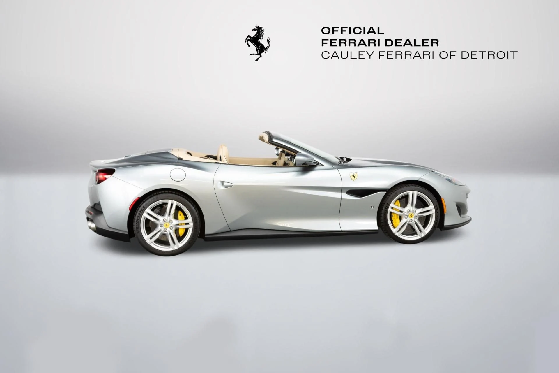 mph008_2079260859_Used_2019_Ferrari_Portofino_1792504053_2c418a9f3e