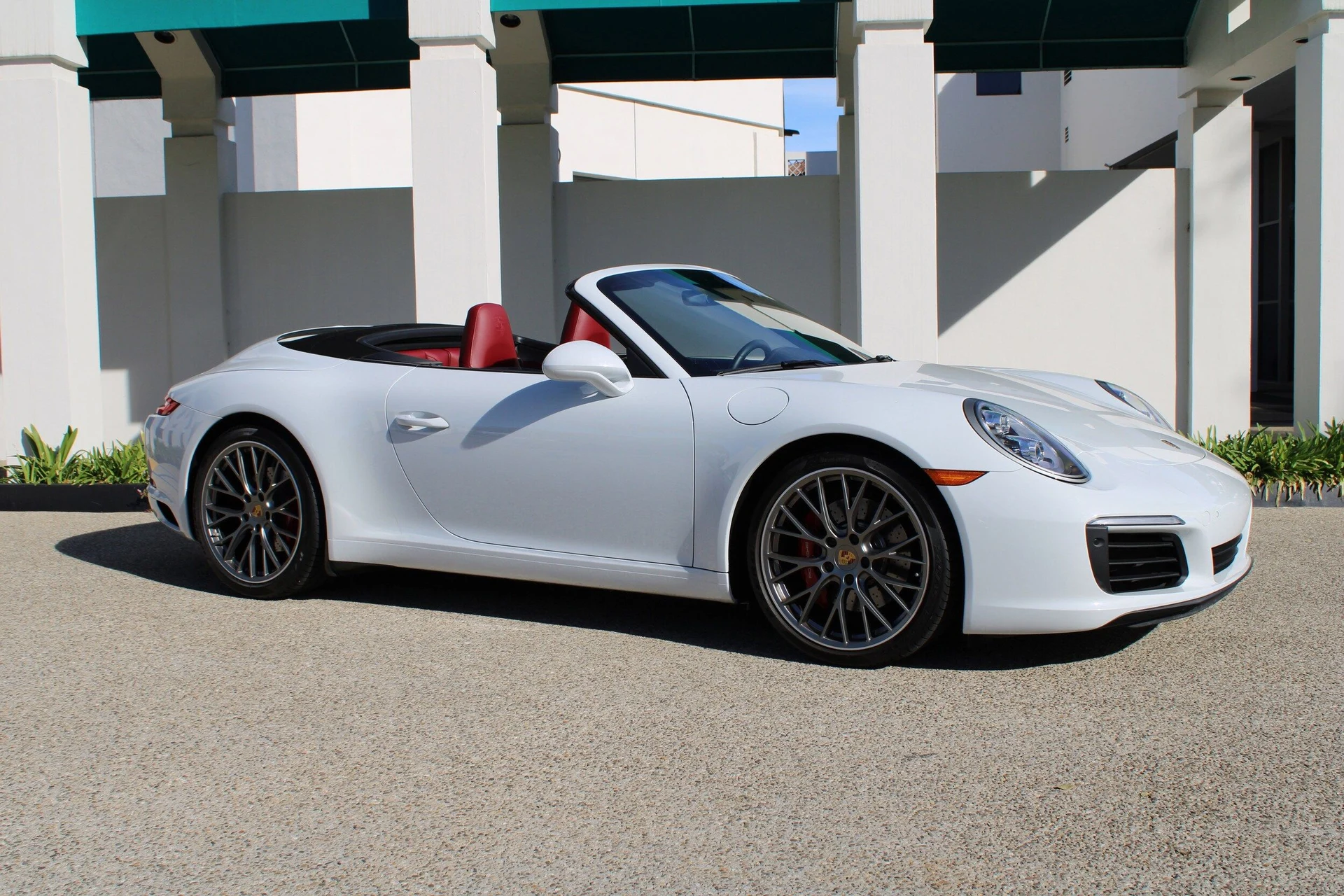 mph008_2081428342_a8271ef1108800041516d7e6648f2e6dx_e0d2eda65e