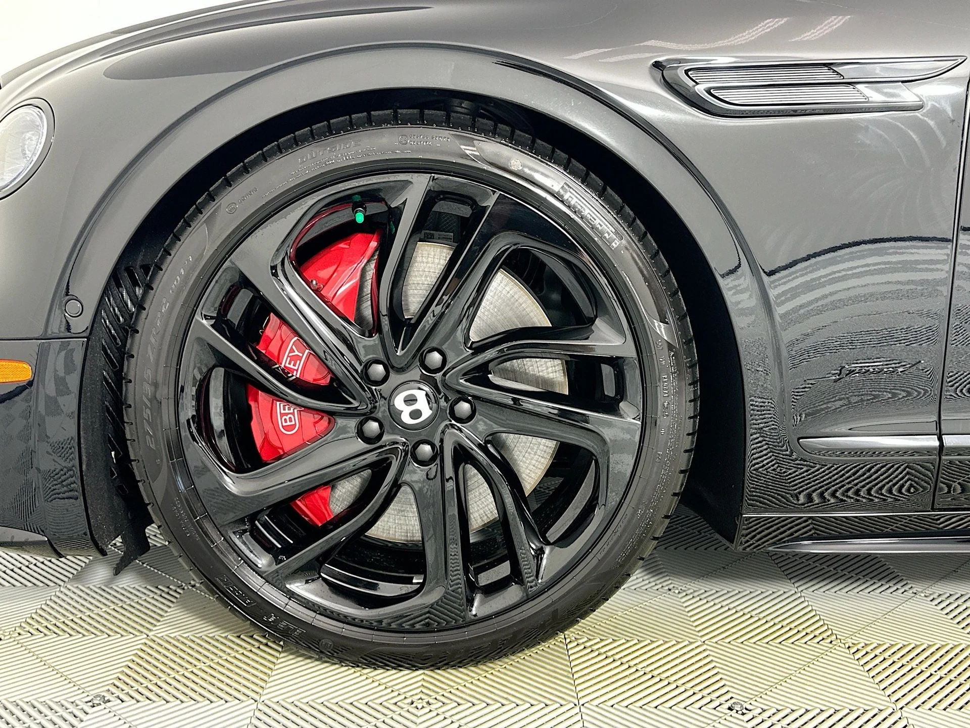 mph008_208578871_9_1202315117