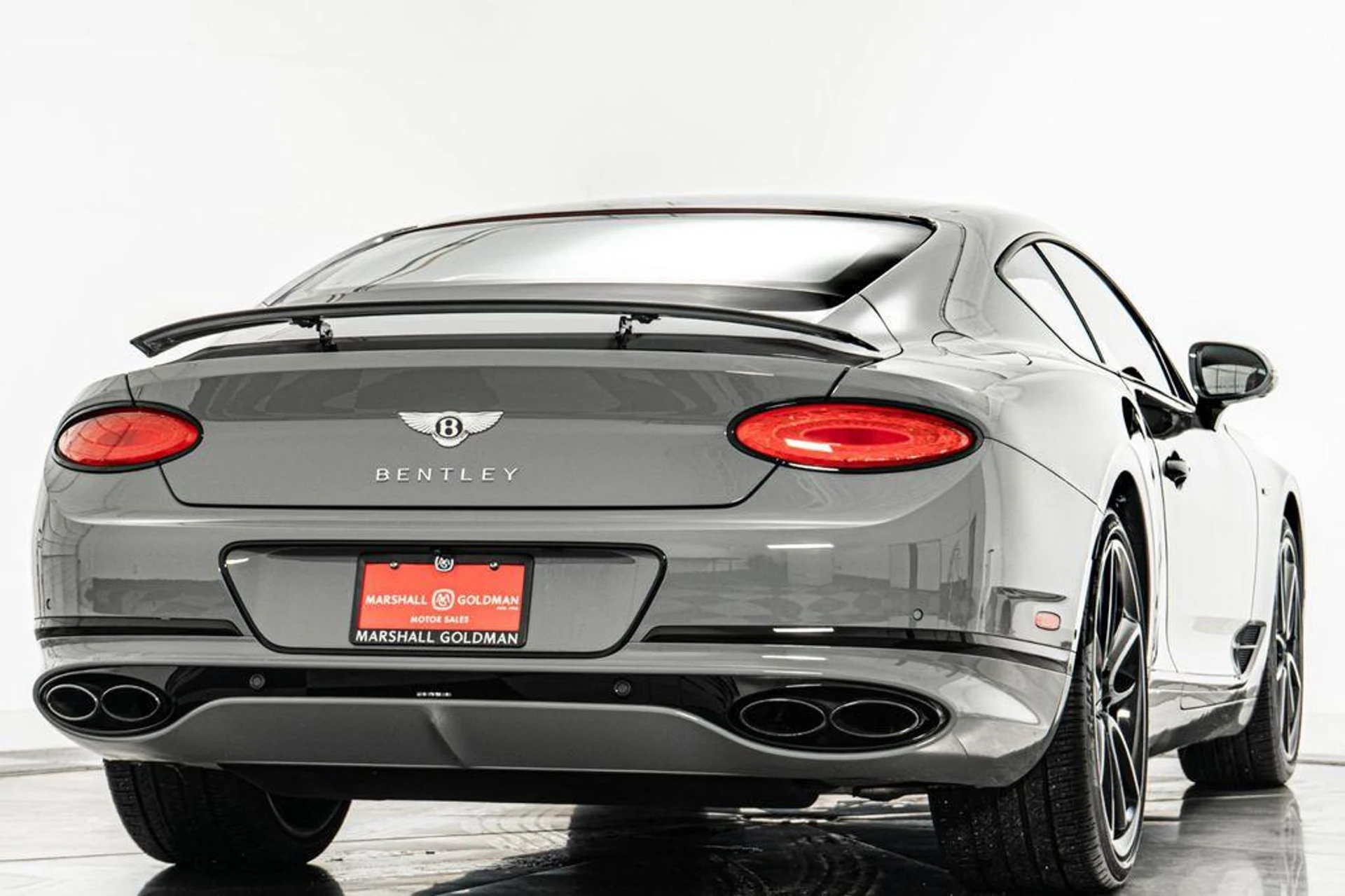 mph008_2089615171_ojw5_Ig_SW_Uhsoixpk_O_On_Oey0y0_YA_5fdc8490d7