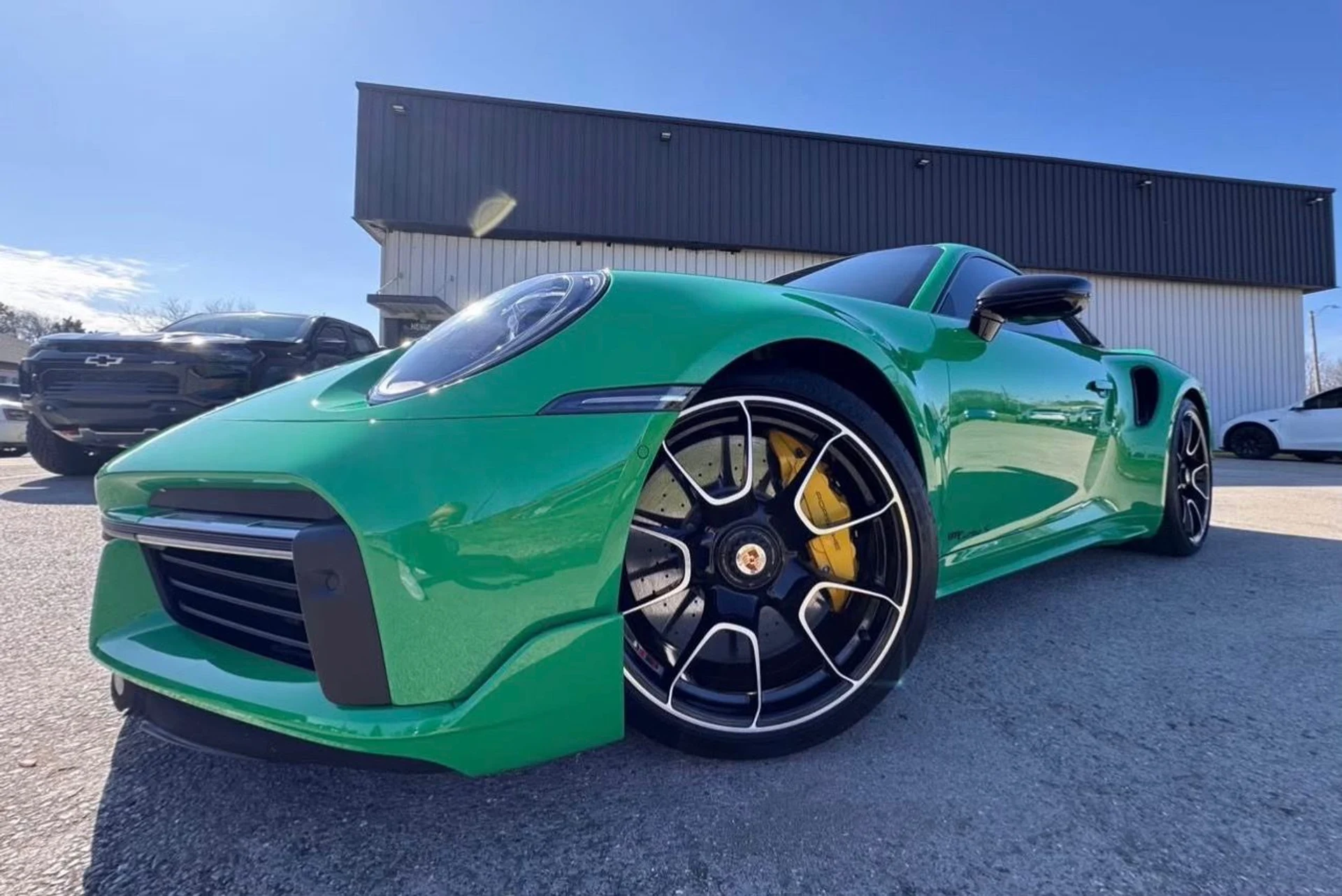 mph008_2094786125_Used_2023_Porsche_911_Turbo_S_1754404865_c098c14e9d