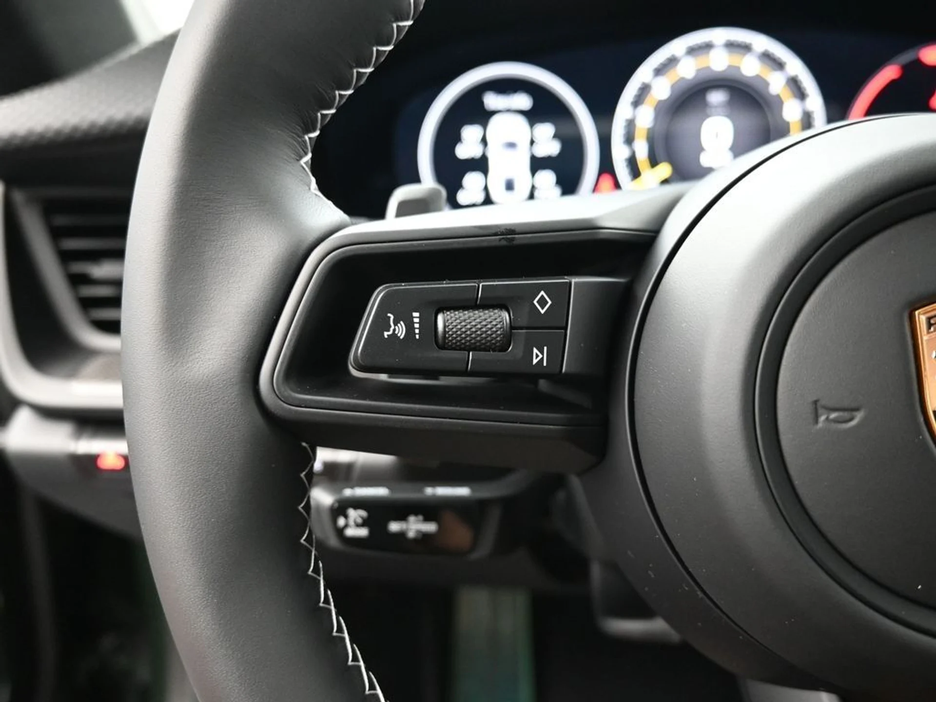 mph008_209882992_9bc557b714f2096bc784c735b710b103_f394be123b