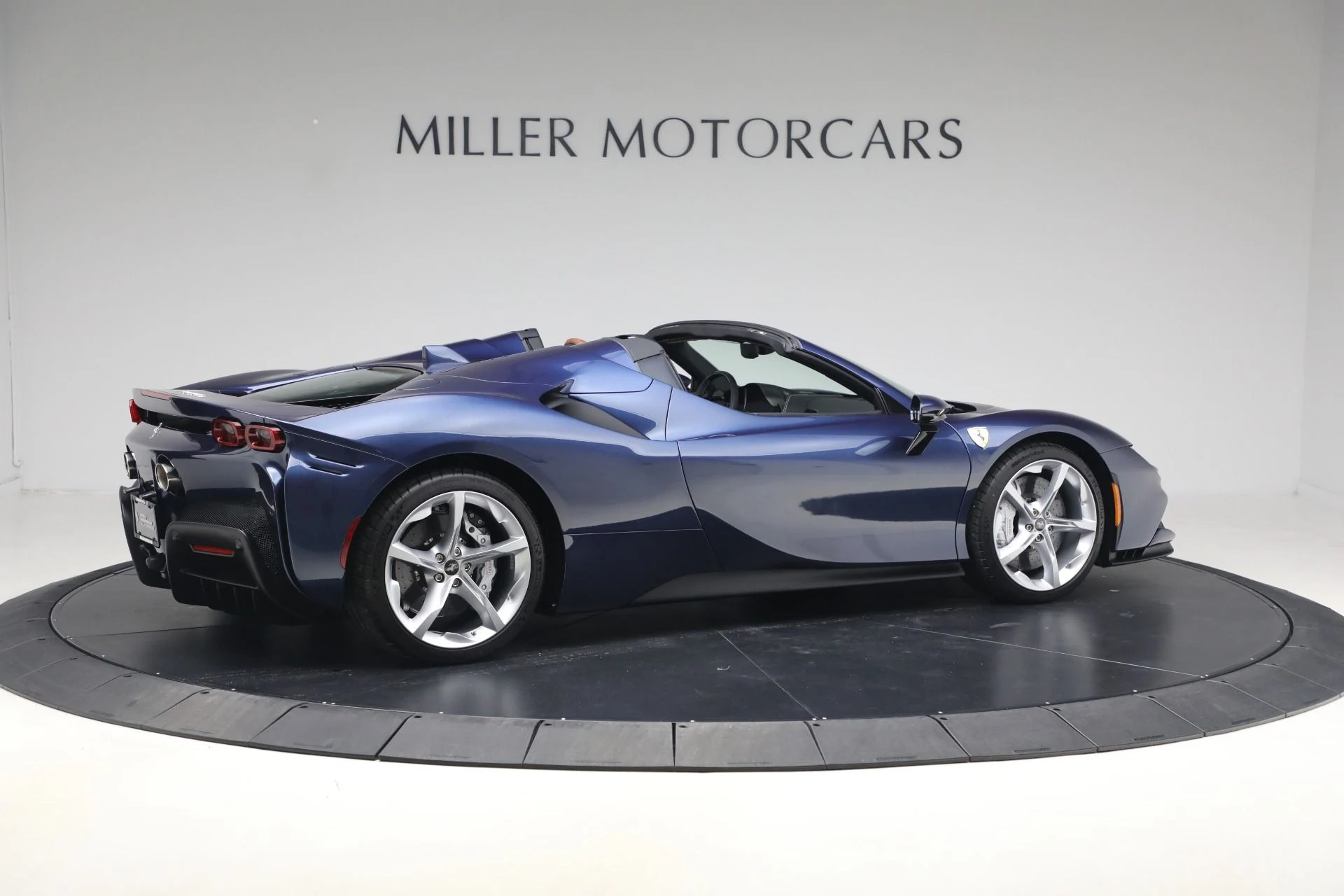 mph008_2101100677_Used_2024_Ferrari_SF_90_Spider_1768605776_773c4ee1f8