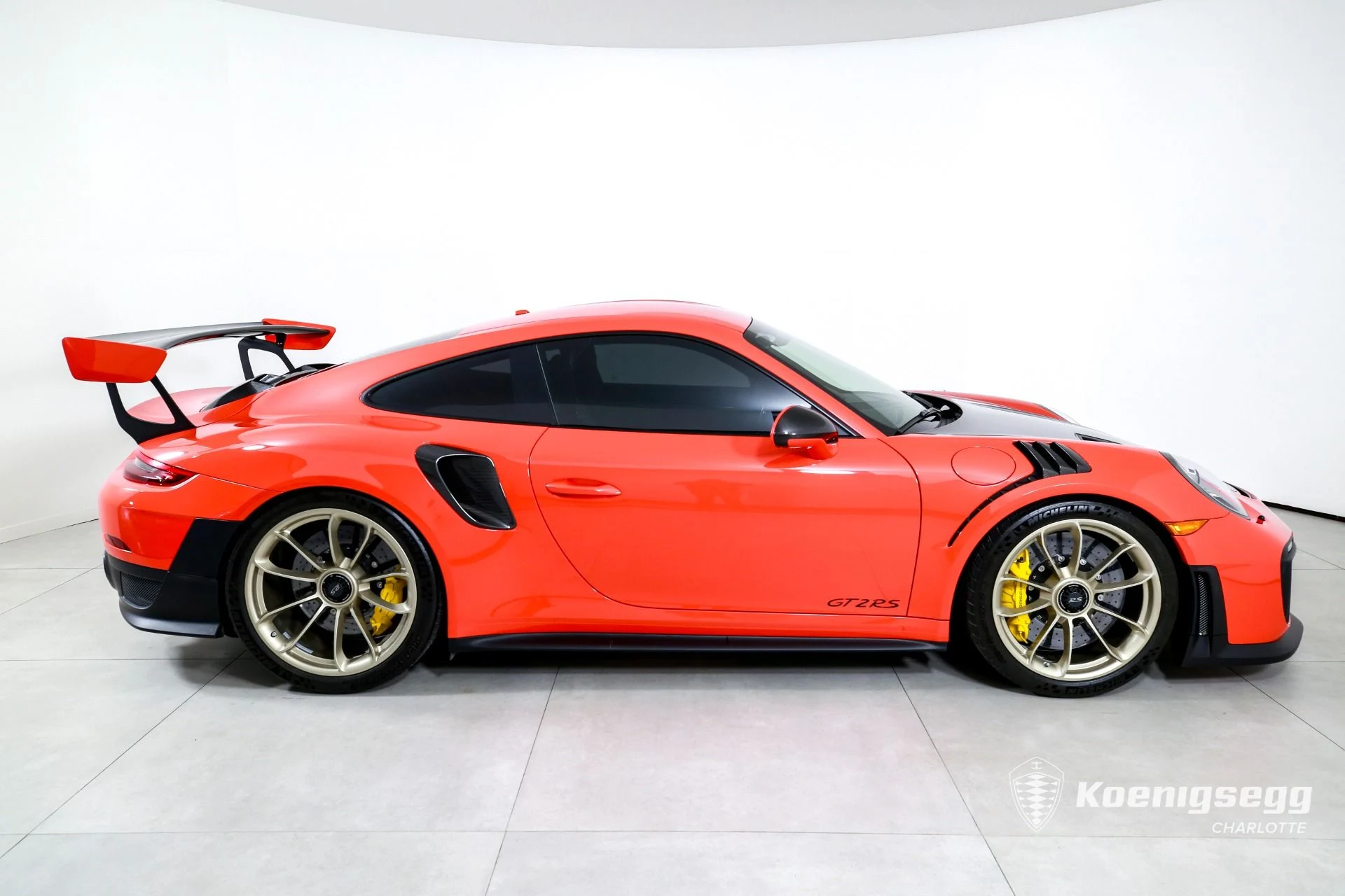 mph008_2103593669_Used_2018_Porsche_911_GT_2_RS_1783437290_d7bad8e2b2