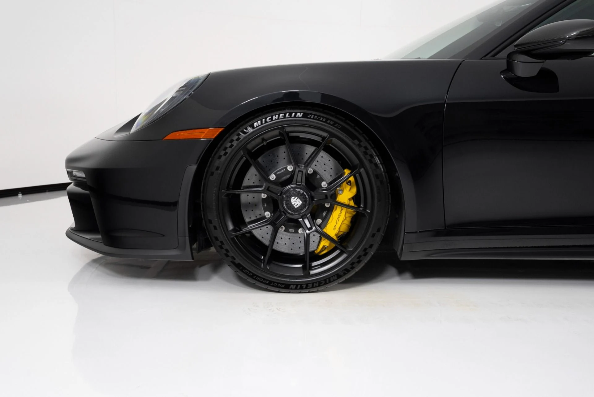 mph008_2104865348_Used_2024_Porsche_911_GT_3_Touring_1752789124_b0e96c4465