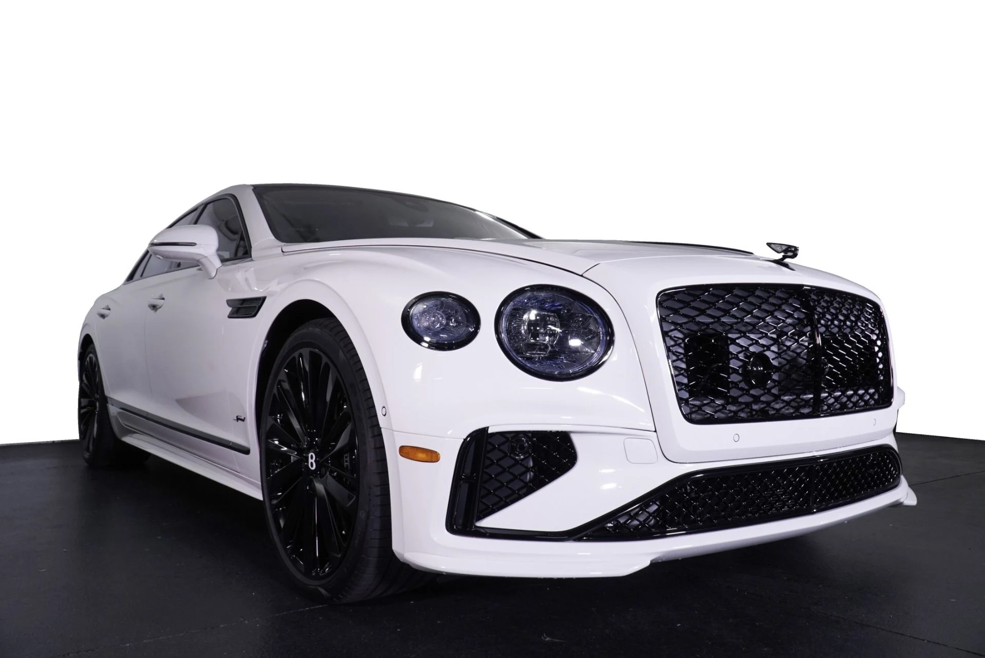 mph008_2111397411_New_2026_Bentley_Flying_Spur_Speed_1762586392_9f61afe314