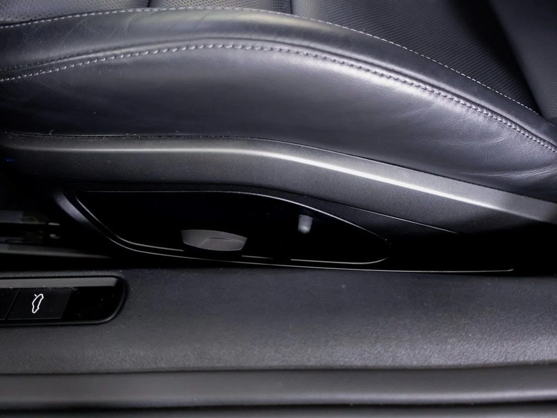 mph008_2113056024_2a2fa53f71a105128a5b29487fdd17f8x_80b4e39961