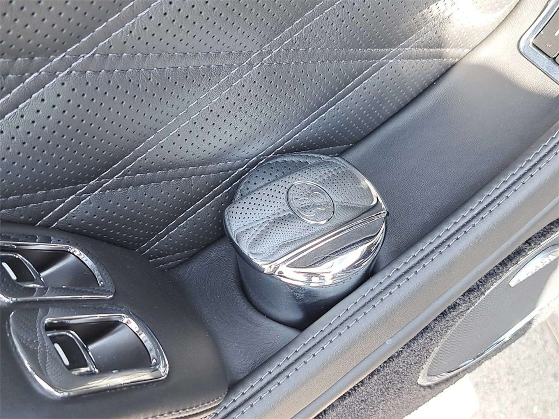 mph008_211504846_f11eb70707492bb9ebaa03b47fdd5dca_9e93ff7fdf