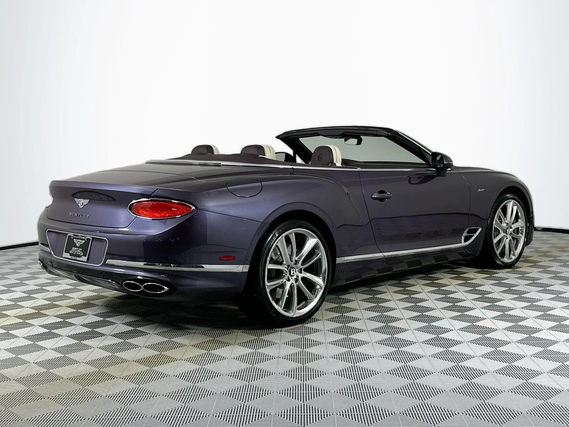 mph008_2128980798_9_542ff18bb9