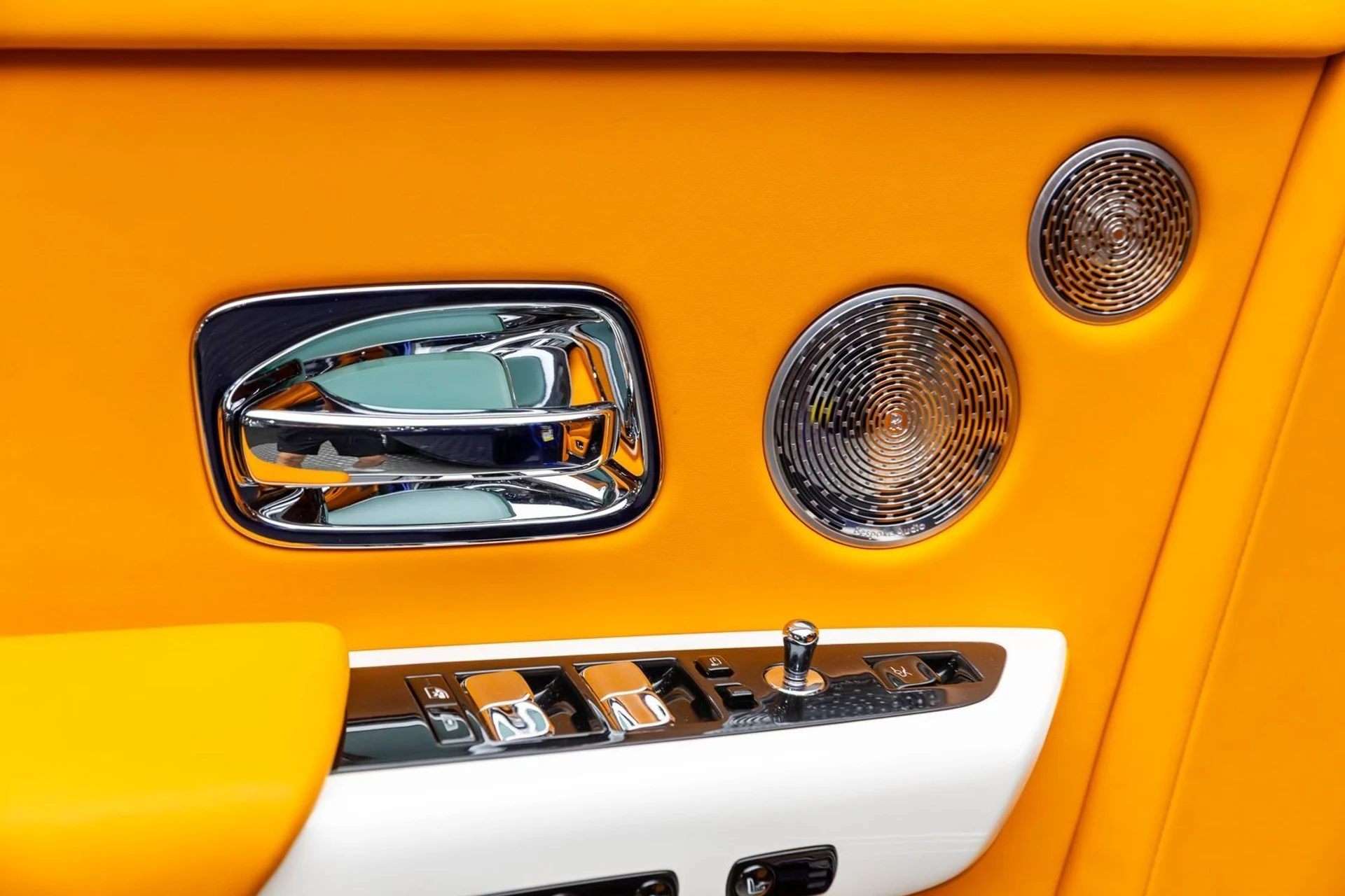 mph008_2137186944_9_fdec1e37e6