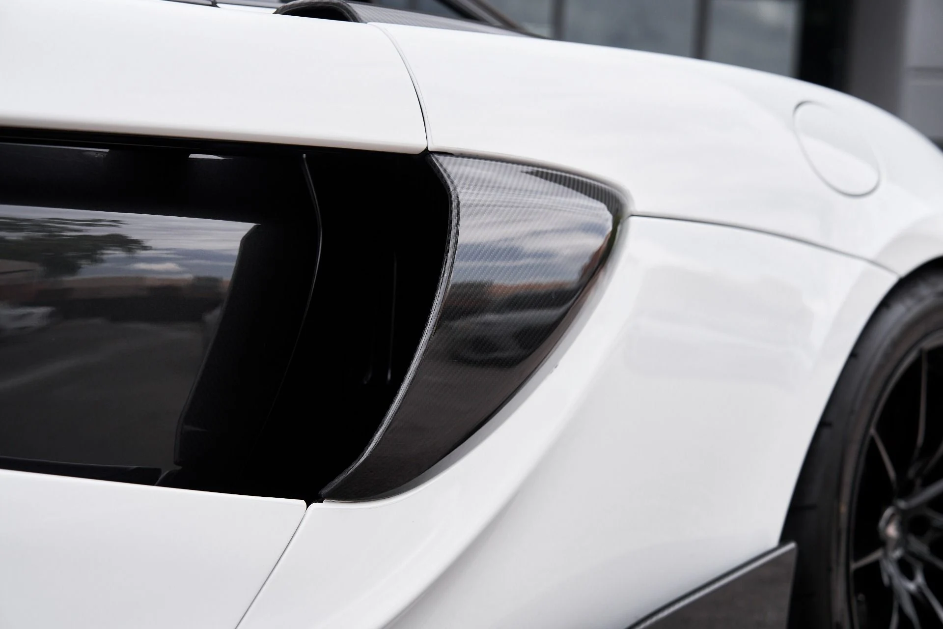 mph008_2139131867_Used_2019_Mc_Laren_600_LT_Base_1755991616_b03f7b98c0