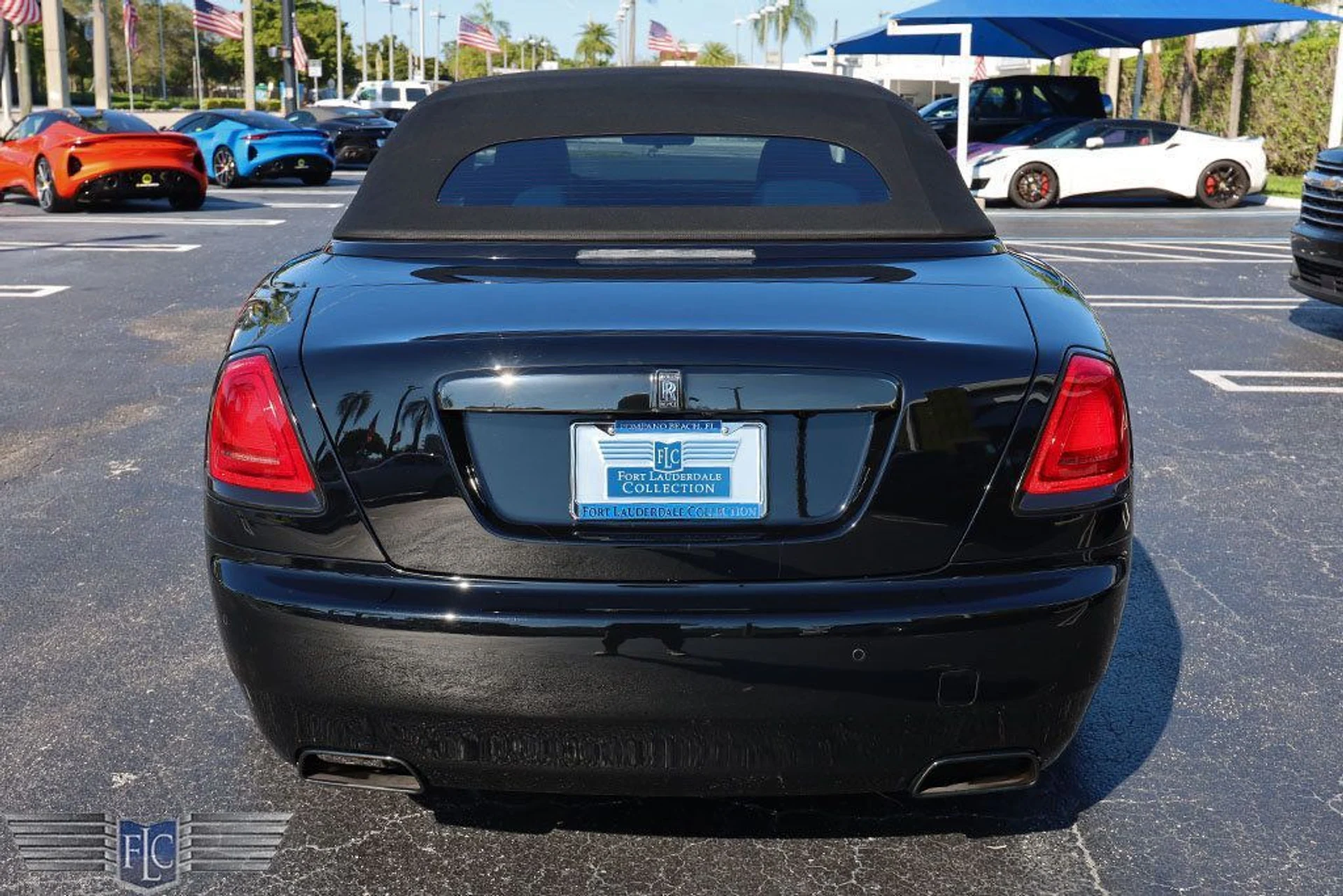 mph008_2143589081_used_2018_rolls_royce_dawn_blackbadgeconvertible_6305_22965393_9_1024_2cc26f84fd