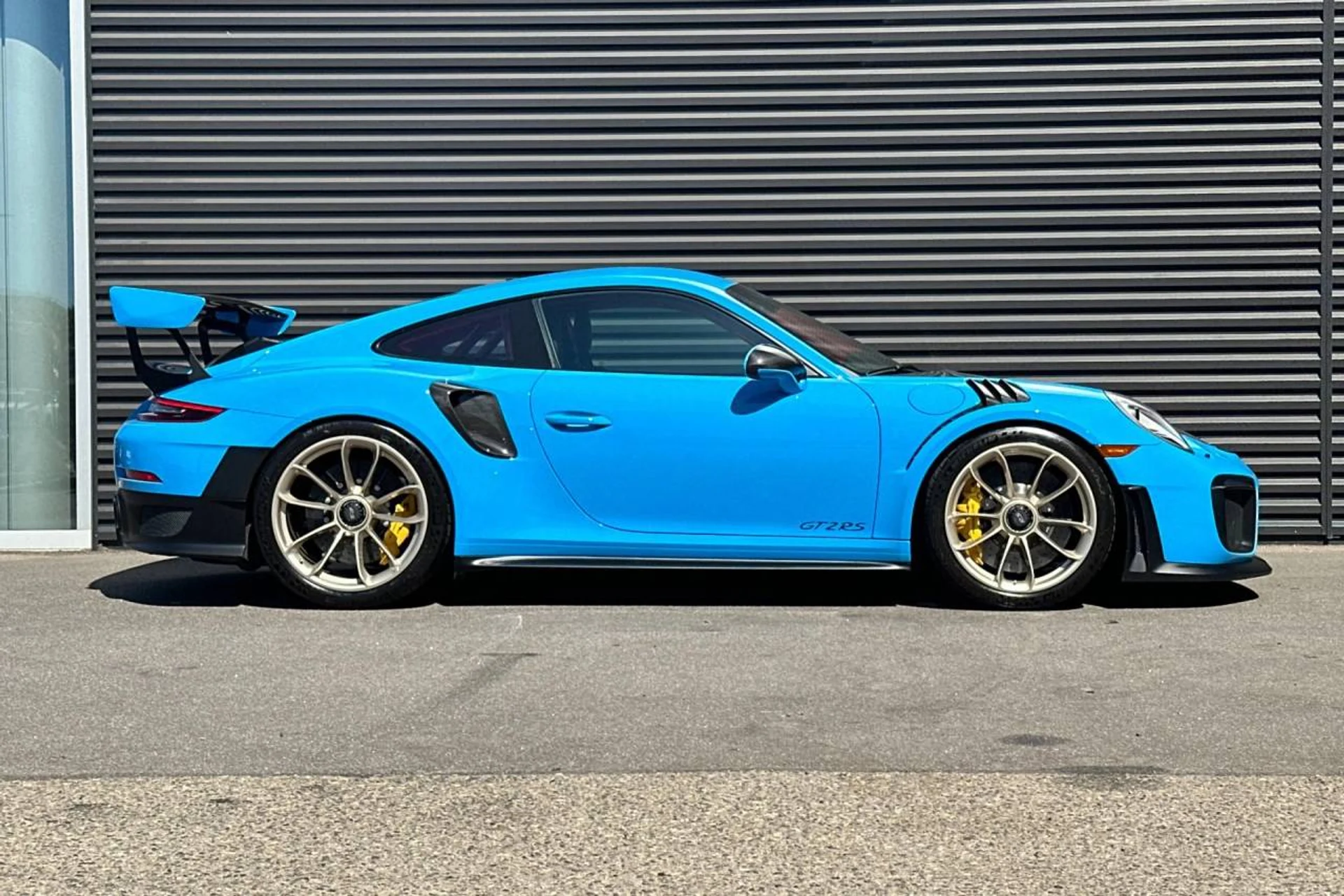 mph008_2144163012_1280_e036e3ebdf