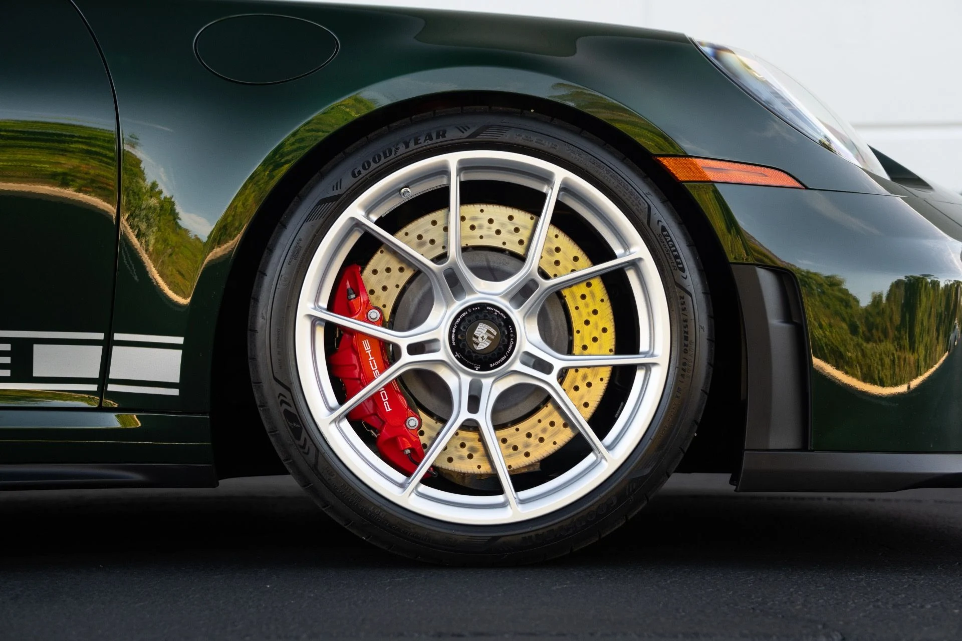 mph008_2144581290_Used_2026_Porsche_911_GT_3_Touring_1770143984_939538e111