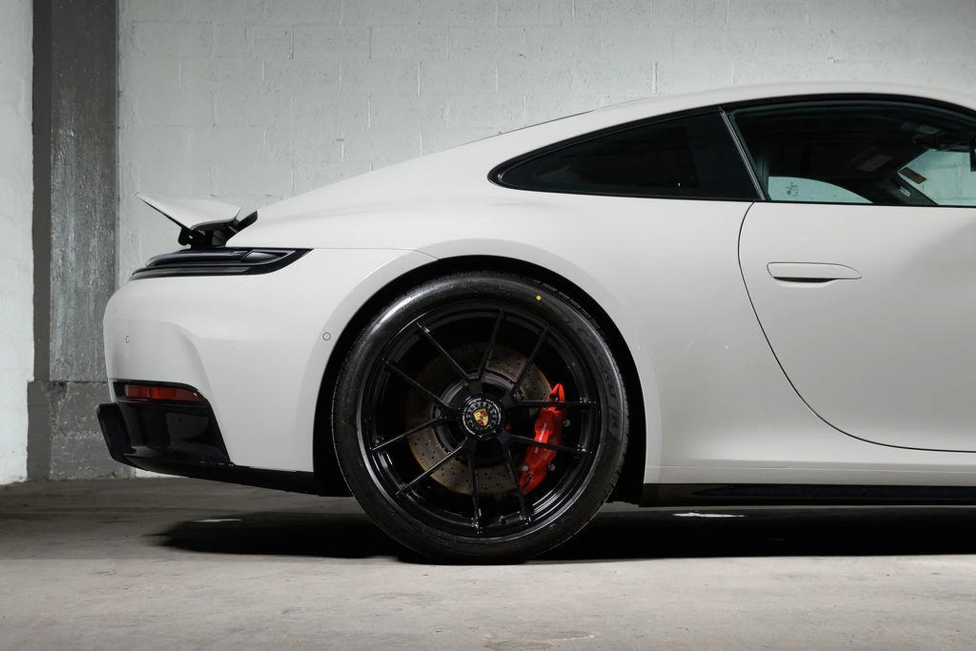 mph008_2157339908_l_S_Mq0_AGL_Yucl5h_N_Ct1s4tfo9_P10_09a241f212