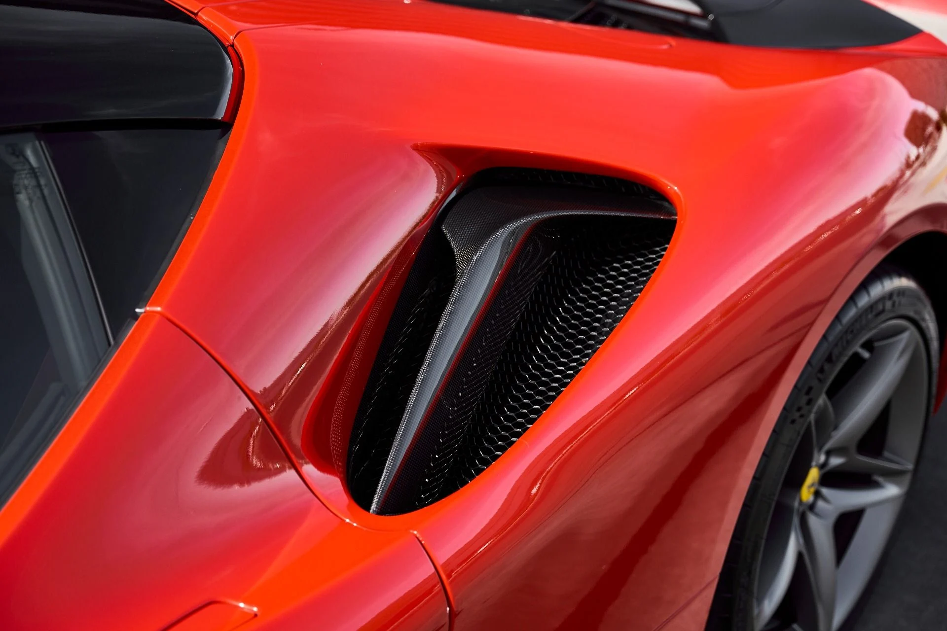 mph008_2167833642_Used_2021_Ferrari_SF_90_Stradale_Base_1772246632_a2cb434f77