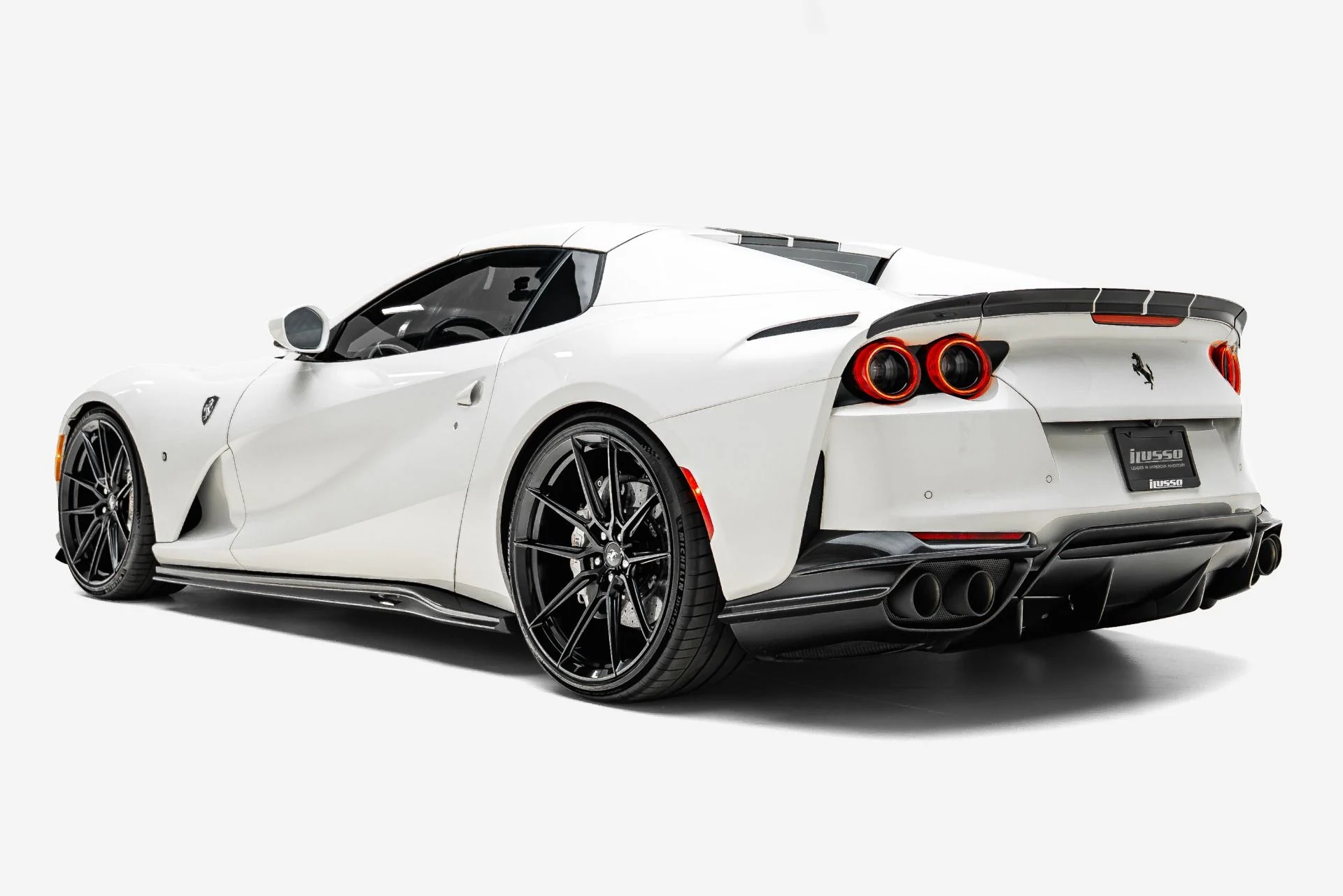 mph008_2177346898_Used_2022_Ferrari_812_GTS_1785862998_31a888d077