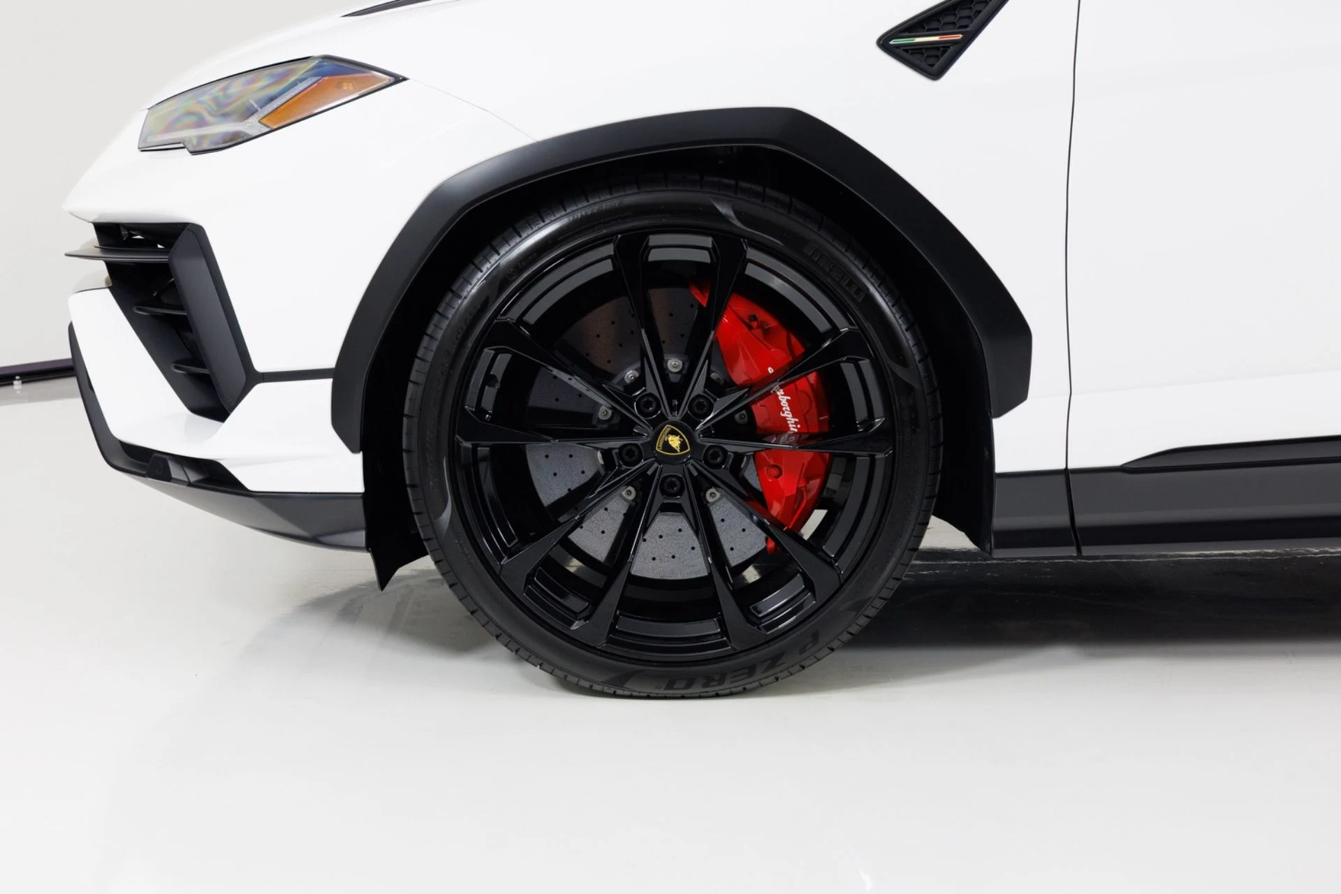 mph008_2186217150_Used_2024_Lamborghini_Urus_S_1788297644_6b81fca536