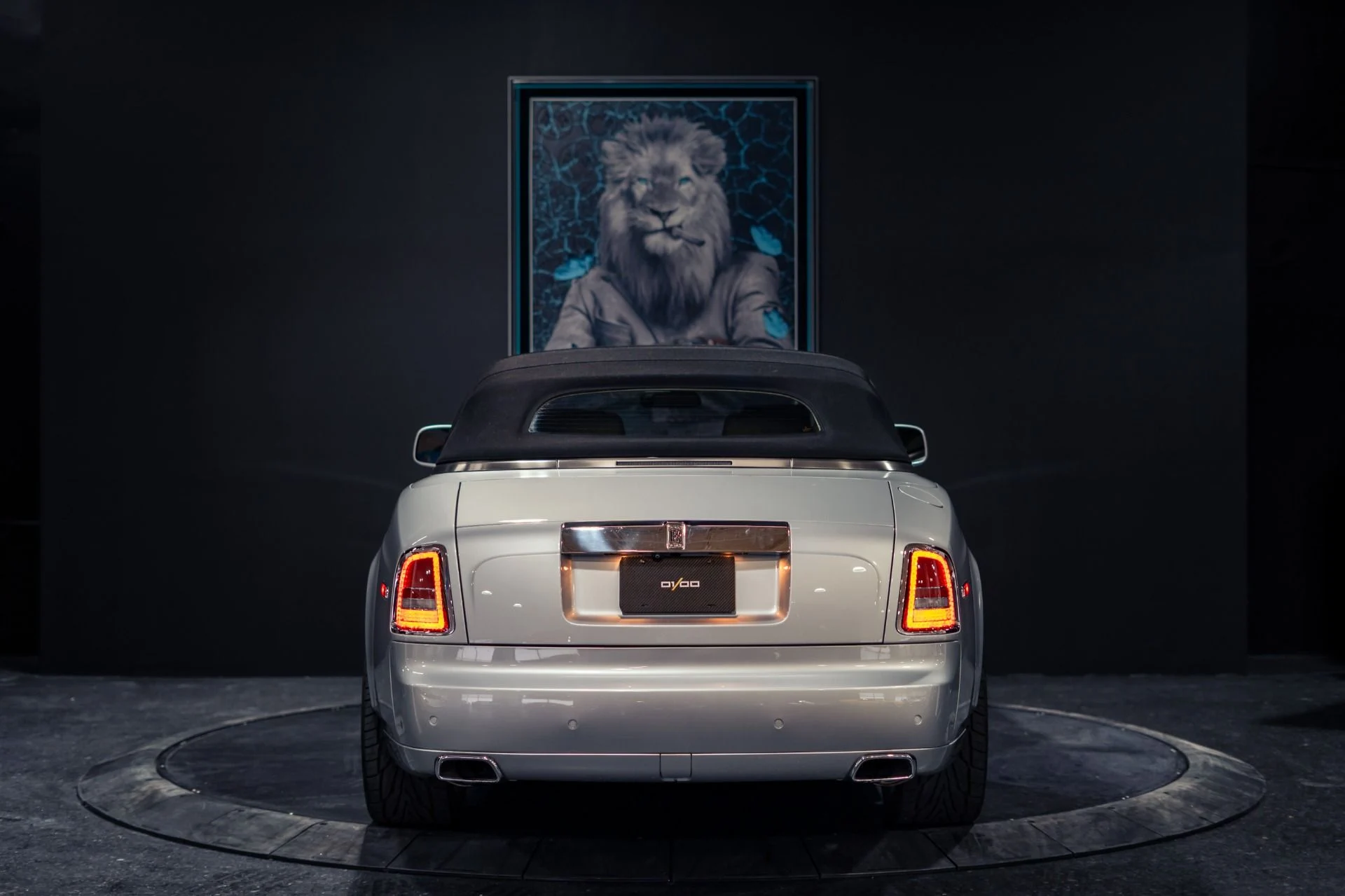 mph008_2195744890_Used_2014_Rolls_Royce_Phantom_Drophead_Coupe_1785564931_2afcf28154