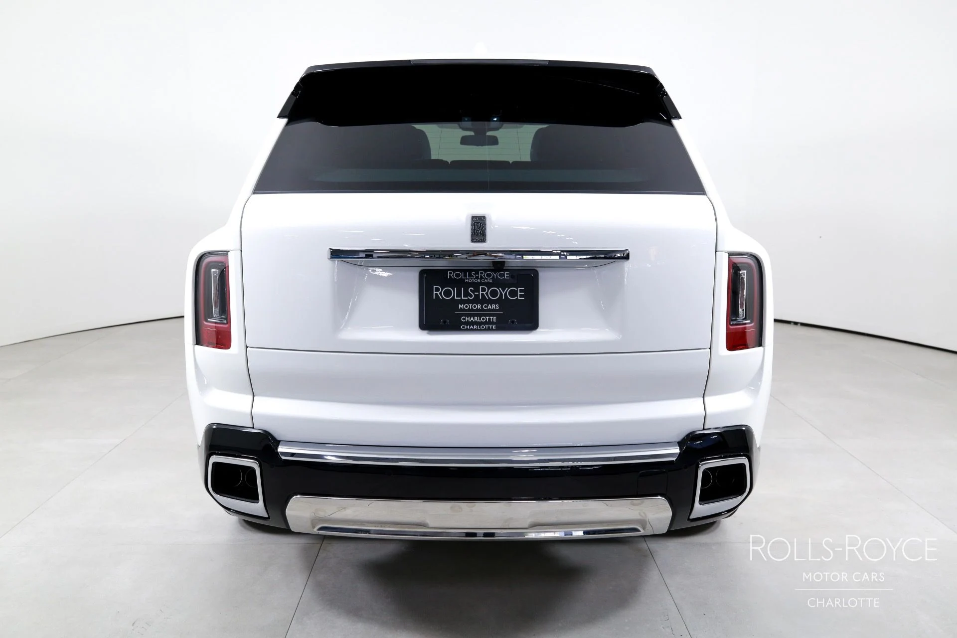 mph008_2199367084_Used_2026_Rolls_Royce_Cullinan_1759509260_88c57b1d82