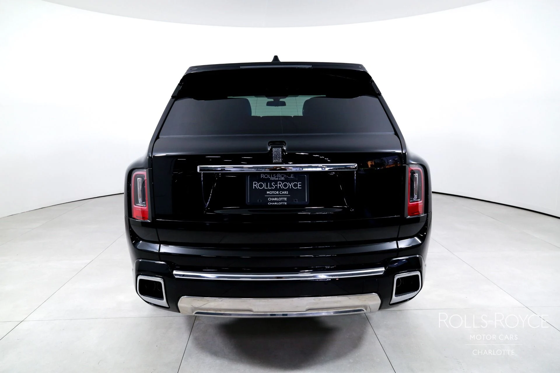 mph008_2205998093_Used_2026_Rolls_Royce_Cullinan_1773240902_ef74878495