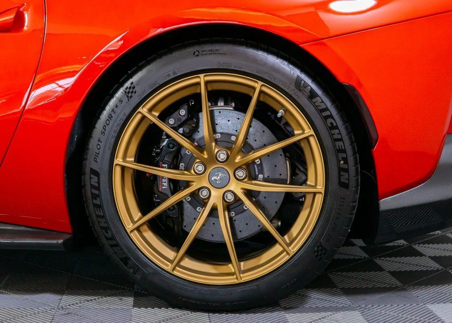 mph008_2210792480_a900cec8110e87e18f4931a2af67b1e8_44aefff08a