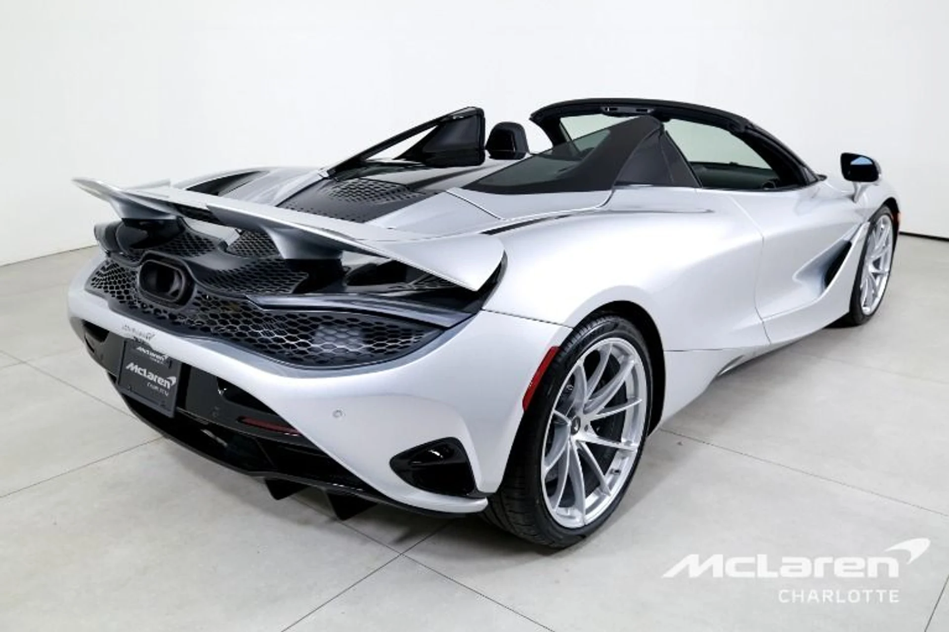 mph008_2211025266_New_2027_Mc_Laren_750_S_Spider_14ec842427