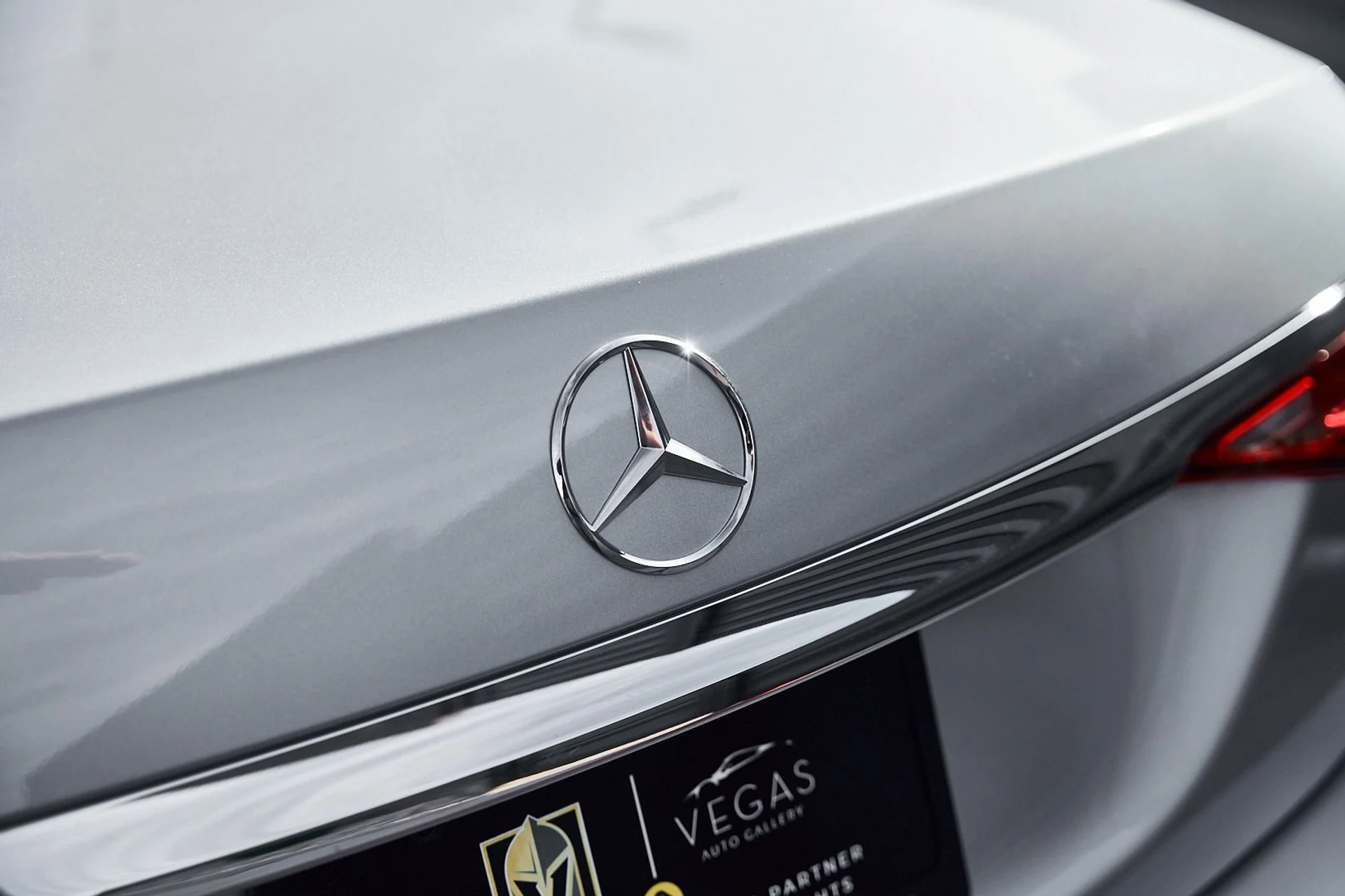 mph008_2221020061_Used_2021_Mercedes_Benz_S_Class_Maybach_S_580_1771643092_68ce350ae1