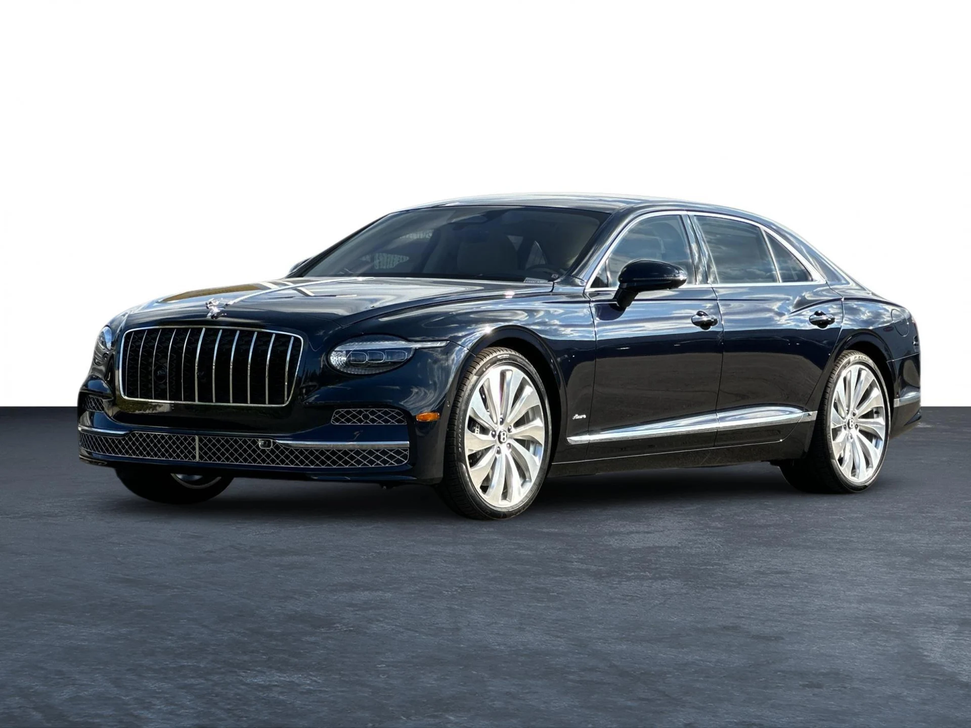 mph008_2226498424_New_2027_Bentley_Flying_Spur_1792838844_4ed776f70e