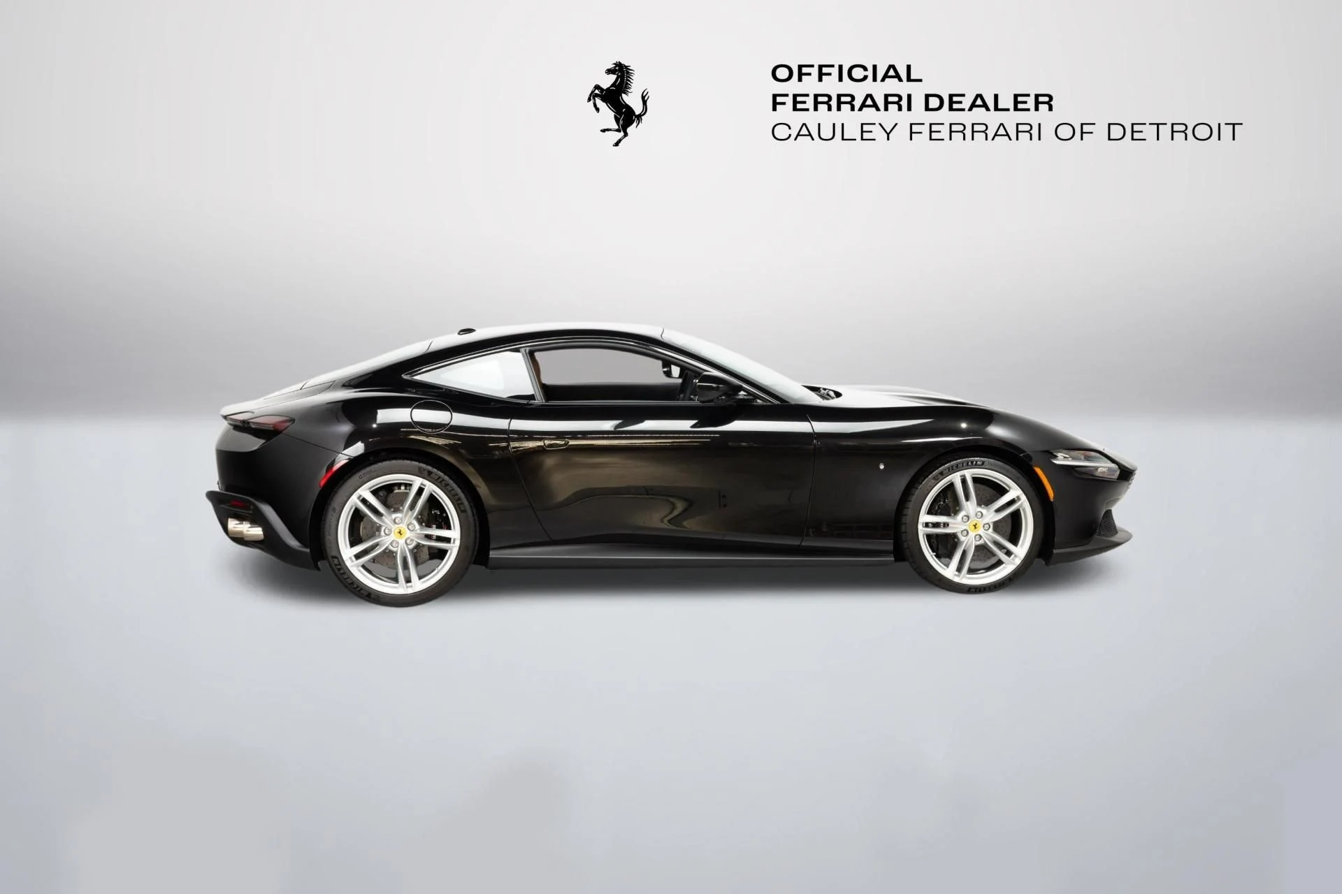 mph008_2228036178_Used_2023_Ferrari_Roma_1791631690_c97a982a1b