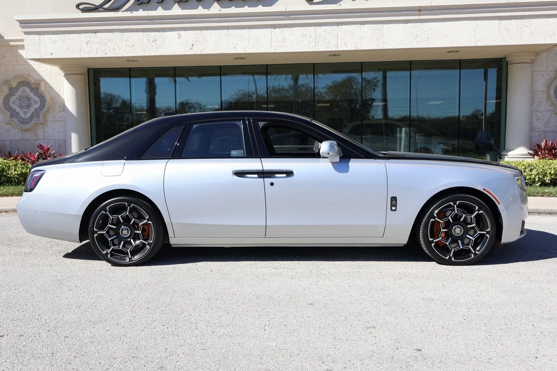 mph008_223463259_9_b95131e317