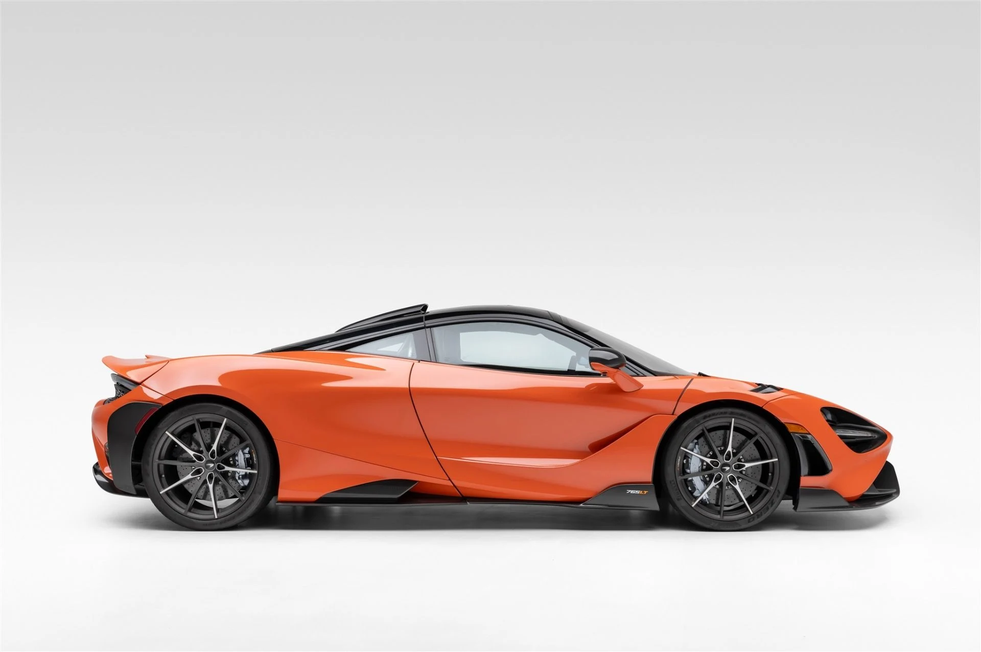 mph008_2234773559_Used_2021_Mc_Laren_765_LT_1760728130_c835655874