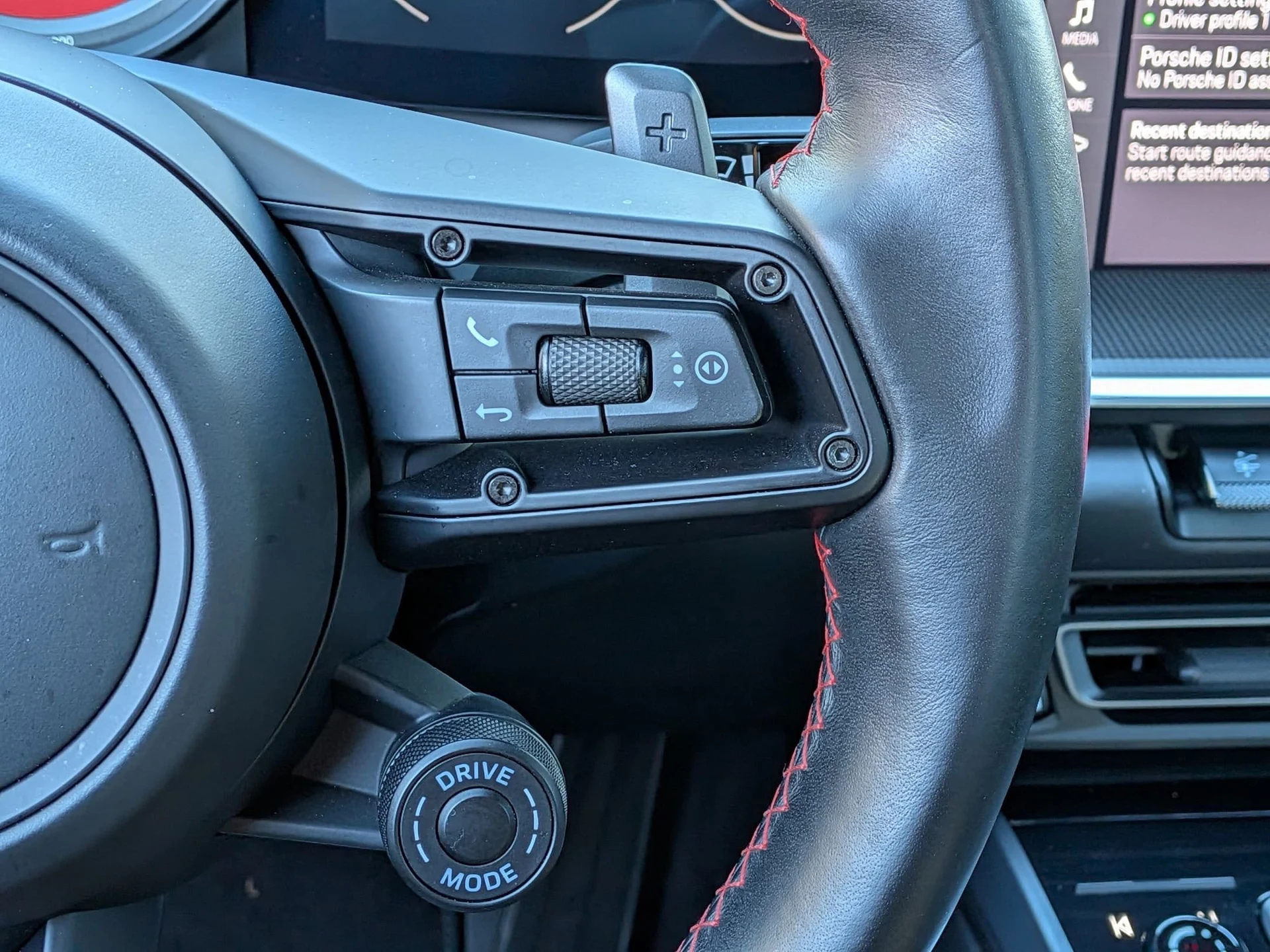 mph008_2234921835_85e521df52490ade841f07ed0daee70ex_3747c8a0bf