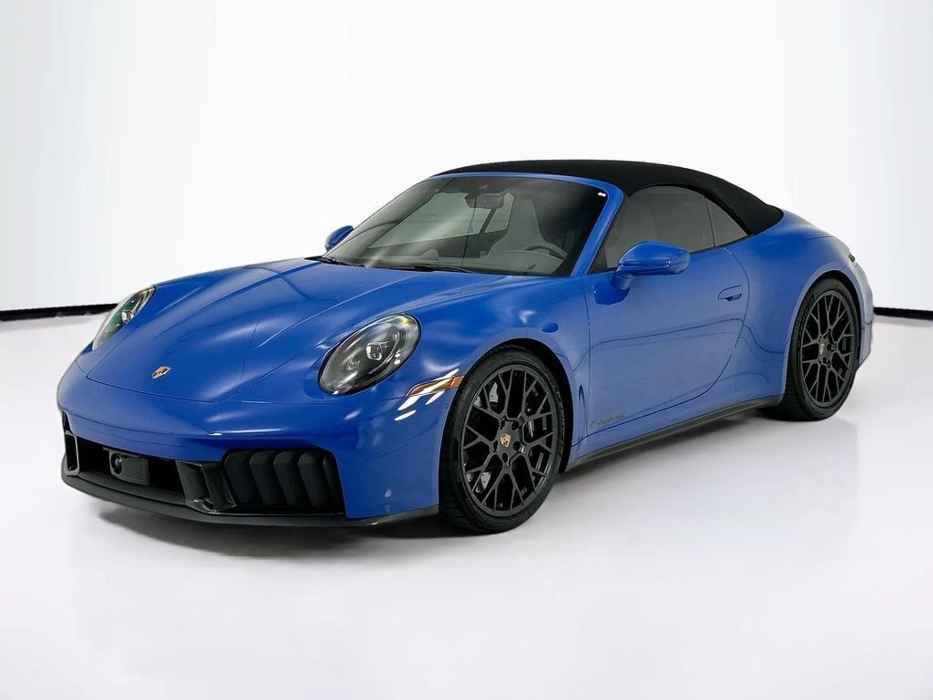 mph008_2236565748_used_2026_porsche_911_spirit70cabriolet_8119_23018992_9_1024_80a10be388