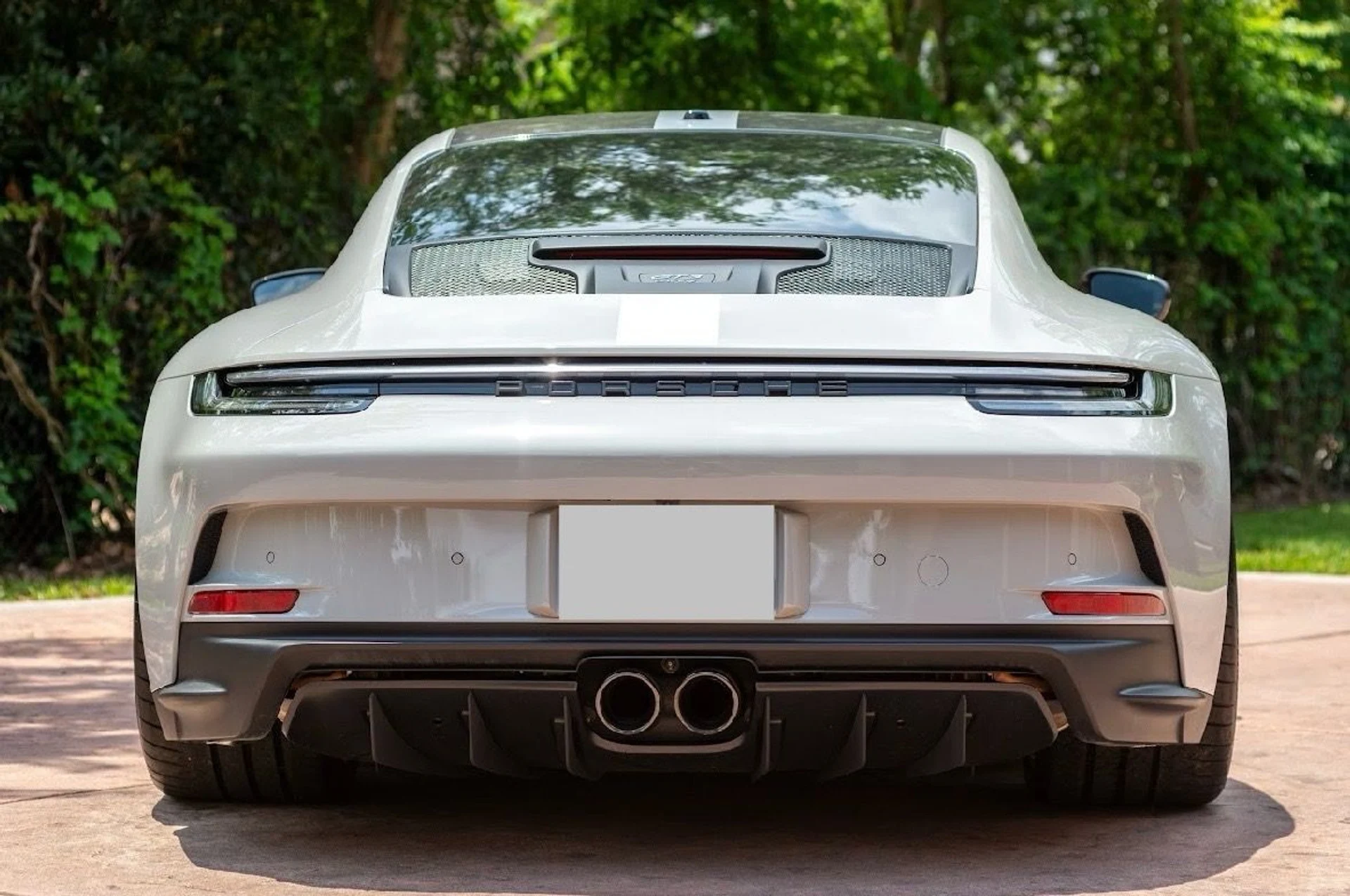 mph008_2252021979_Used_2023_Porsche_911_GT_3_Touring_1756326131_739db66979