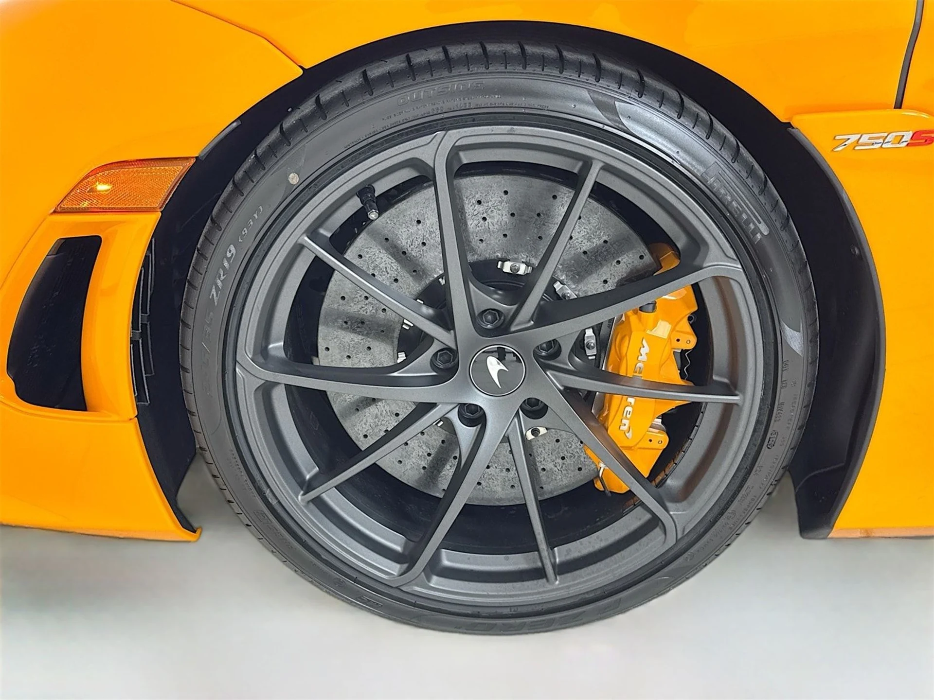 mph008_2261944610_e957a970d0162991a546f64de62fb828x_483071b6ca