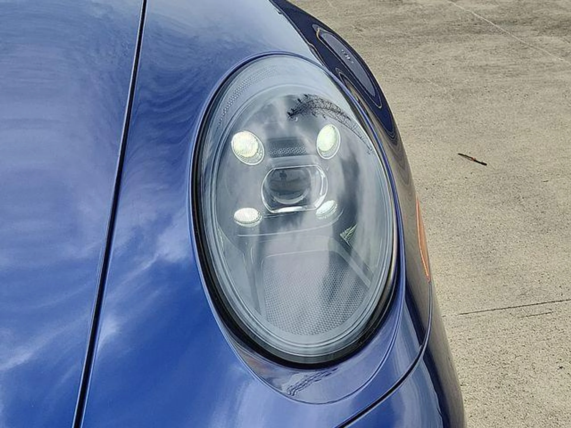 mph008_2269648646_Li1_T4_V_n009b2_T_Toia_Gpqbycu_Uc_0b22897642