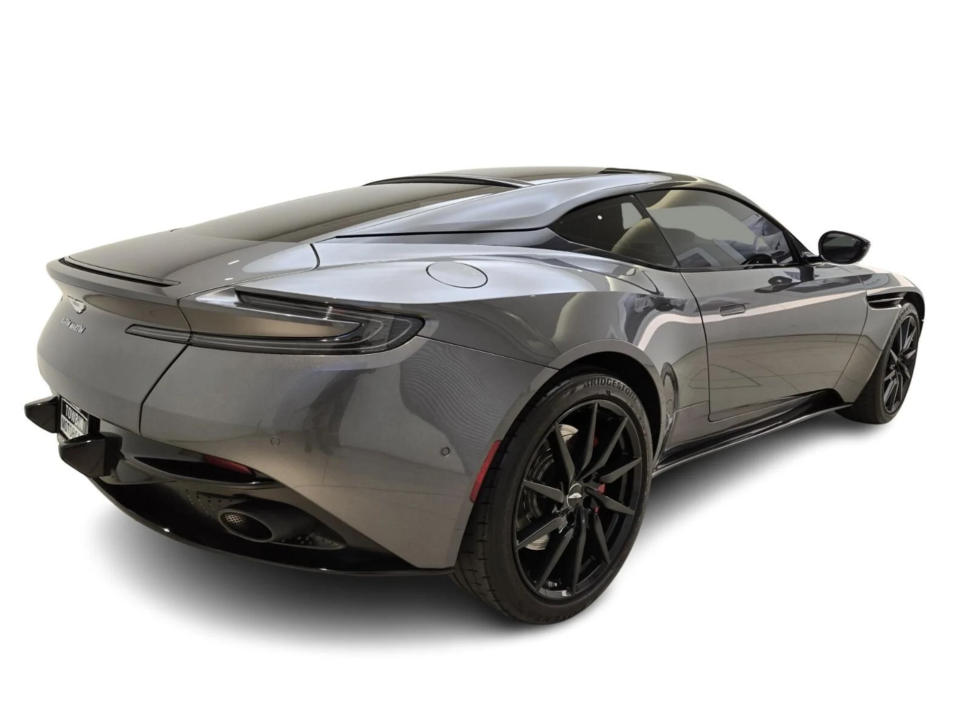 mph008_2270176452_Used_2020_Aston_Martin_DB_11_1727783483_34948e4056