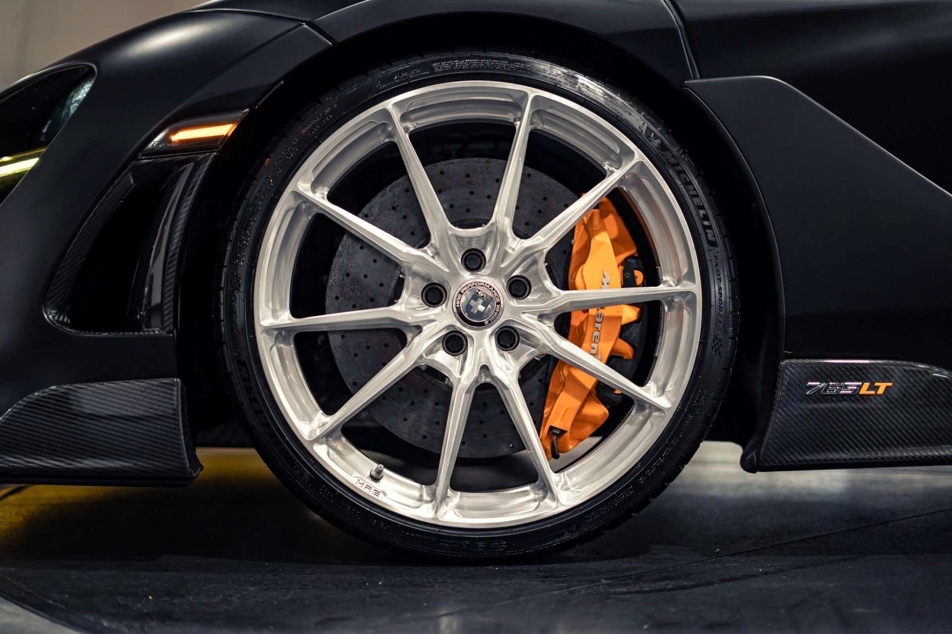 mph008_2287003394_Used_2021_Mc_Laren_765_LT_568000_MSRP_Chicane_Grey_Carbon_Roof_Scoop_1779213543_1e51d5fc74
