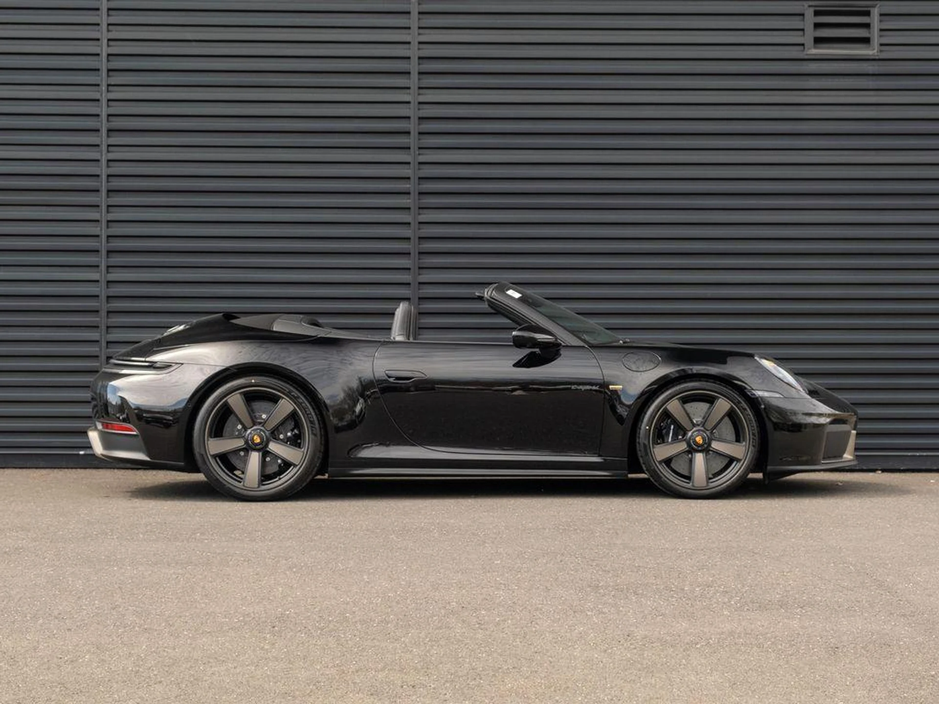 mph008_2309309408_ll_T_Cet_Ssu_f_DNN_Putgy_Q_s_Vrmj_Q_a52d4396fe