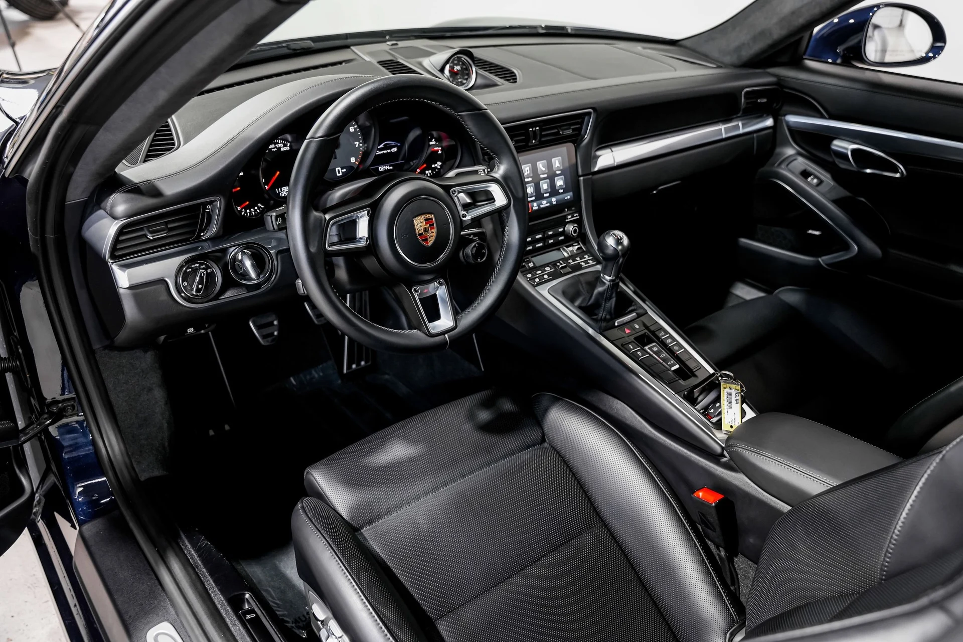 mph008_2311722691_41e0124f00a27379177d4f363d5ed9b2x_ce14f77e99