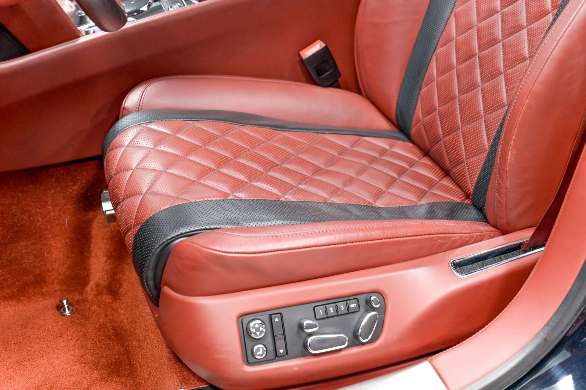 mph008_2312636008_Used_2017_Bentley_Flying_Spur_W12_S_1782583003_5736ae0d05