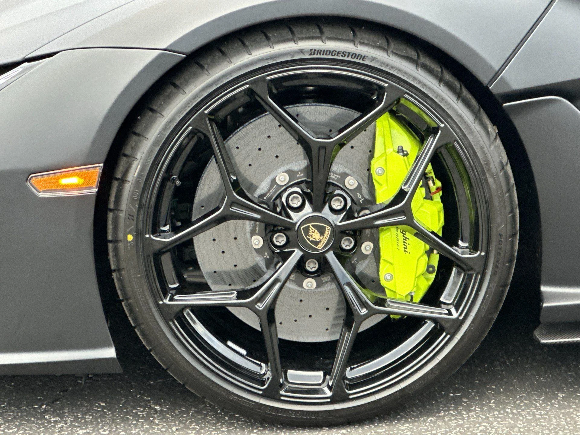 mph008_2315503619_New_2026_Lamborghini_Revuelto_1772877559_0be667db78